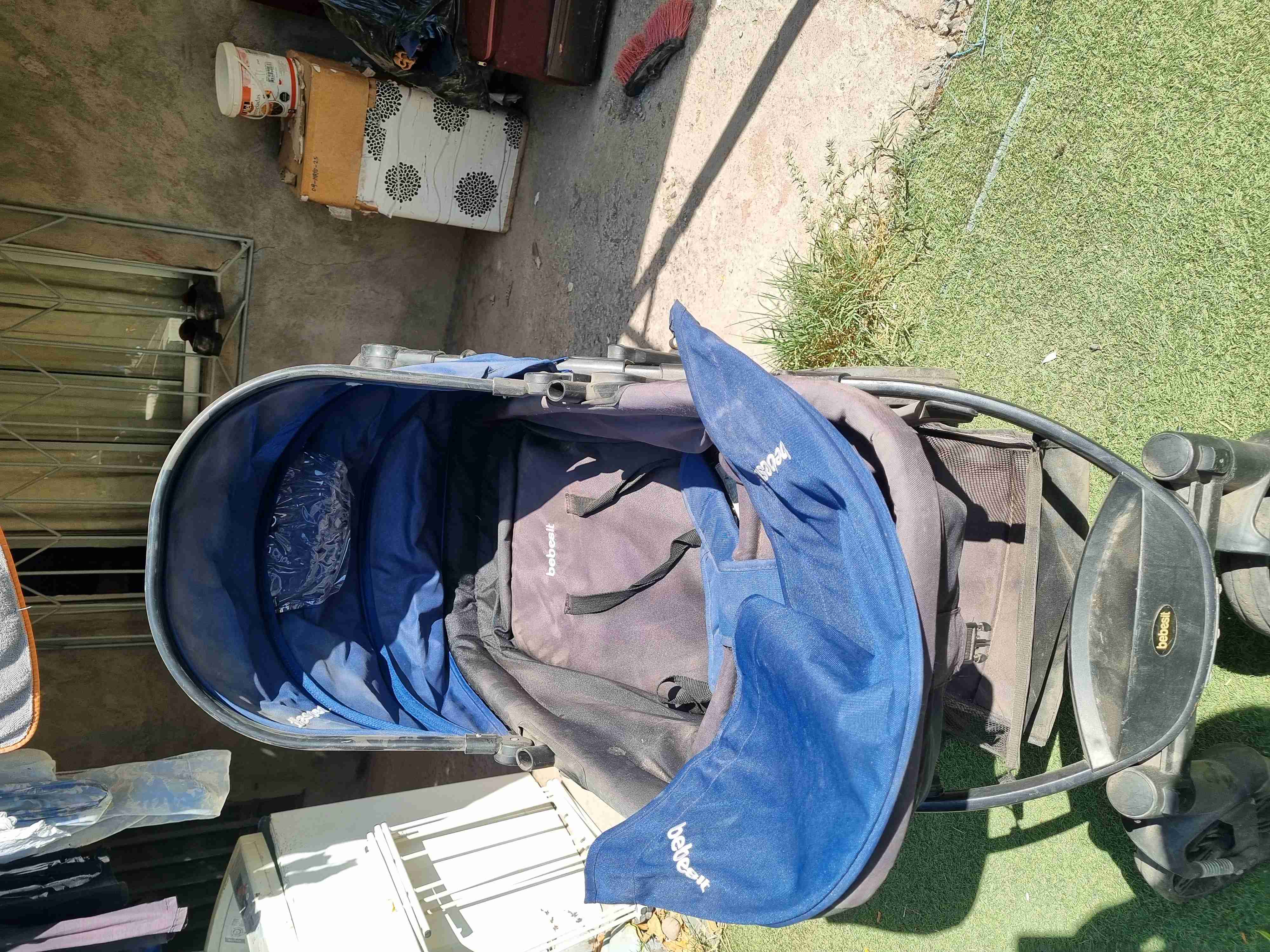 Coche de bebé azul - miniatura 2