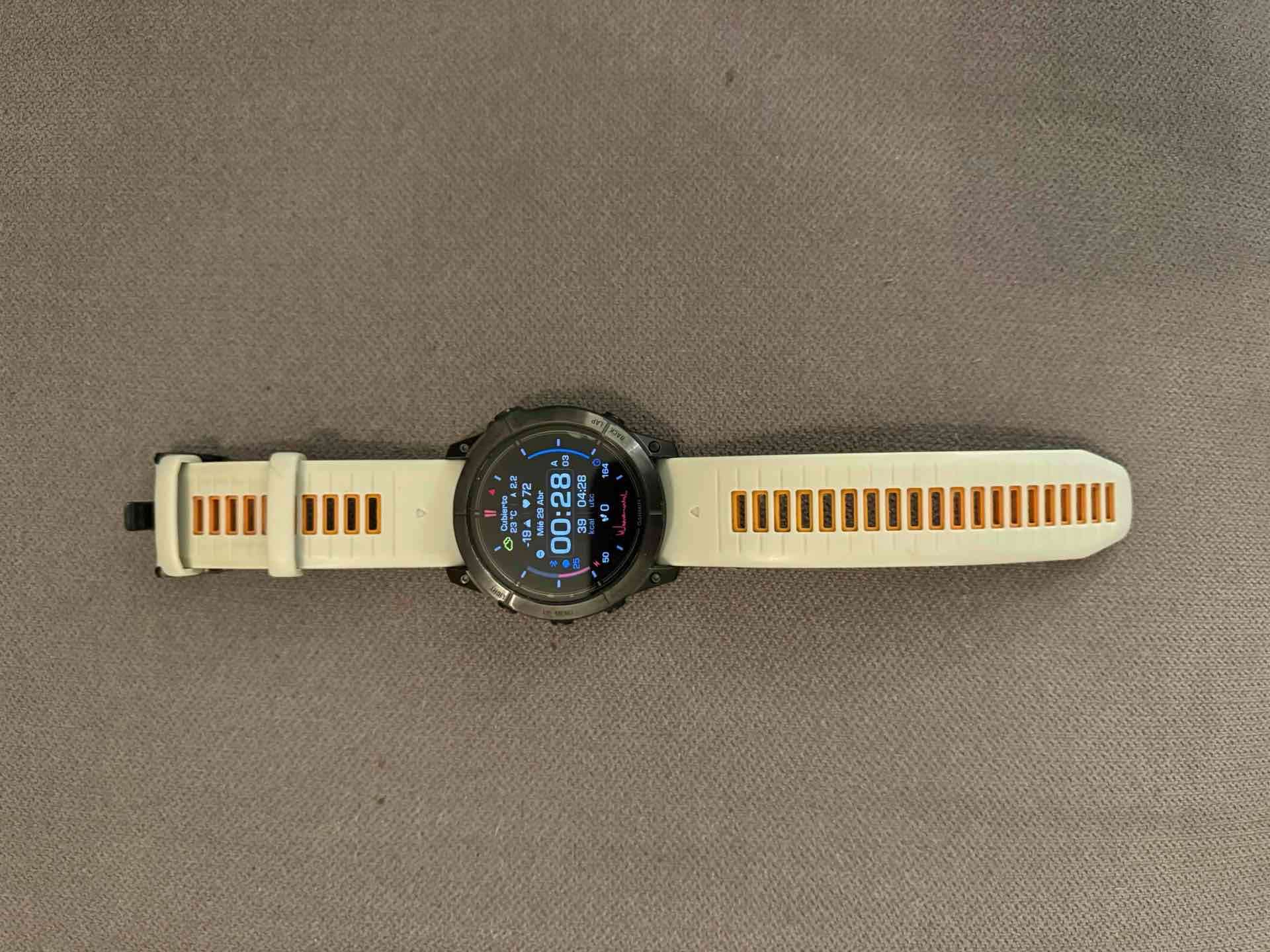 Reloj inteligente deportivo negro Garmin Epix Pro - miniatura 4