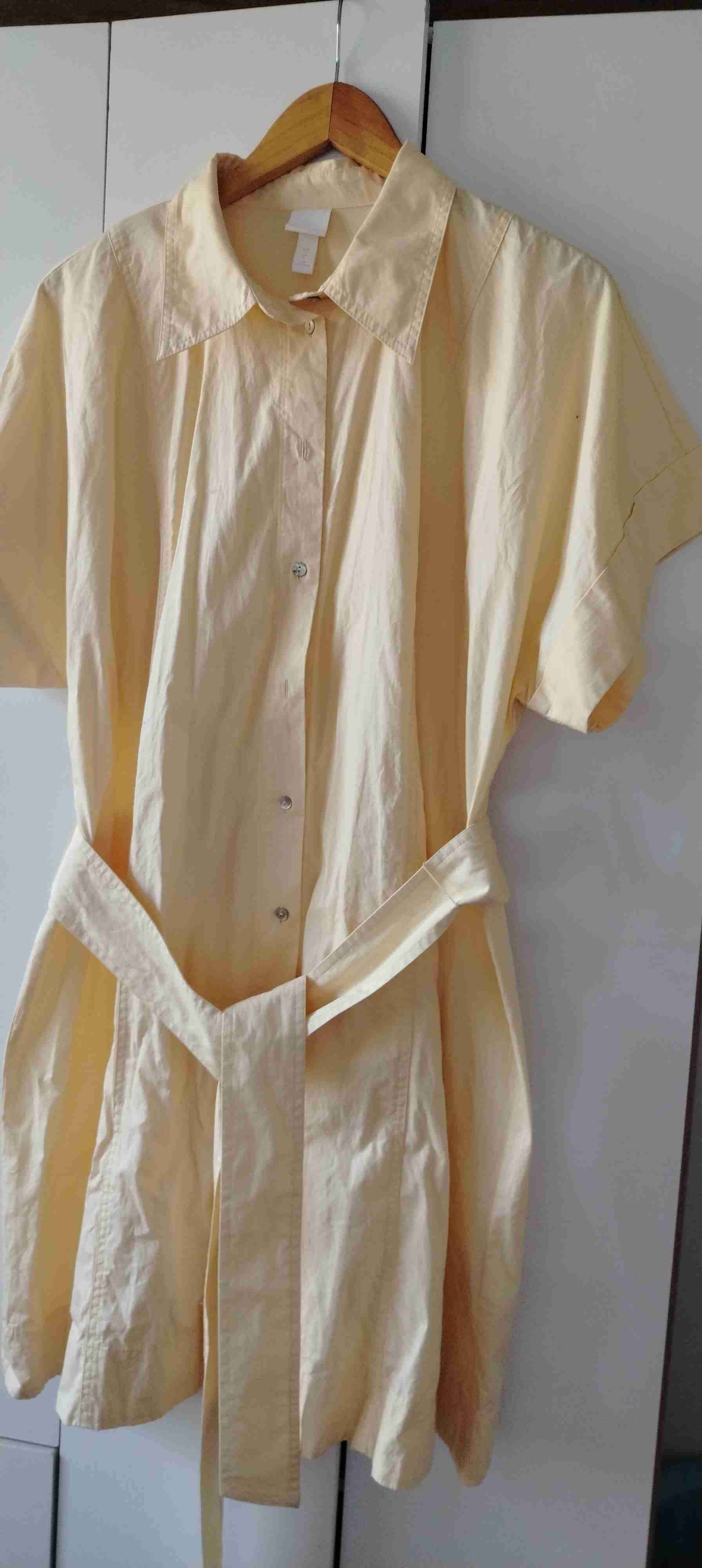 Vestido camisero amarillo claro - miniatura 2