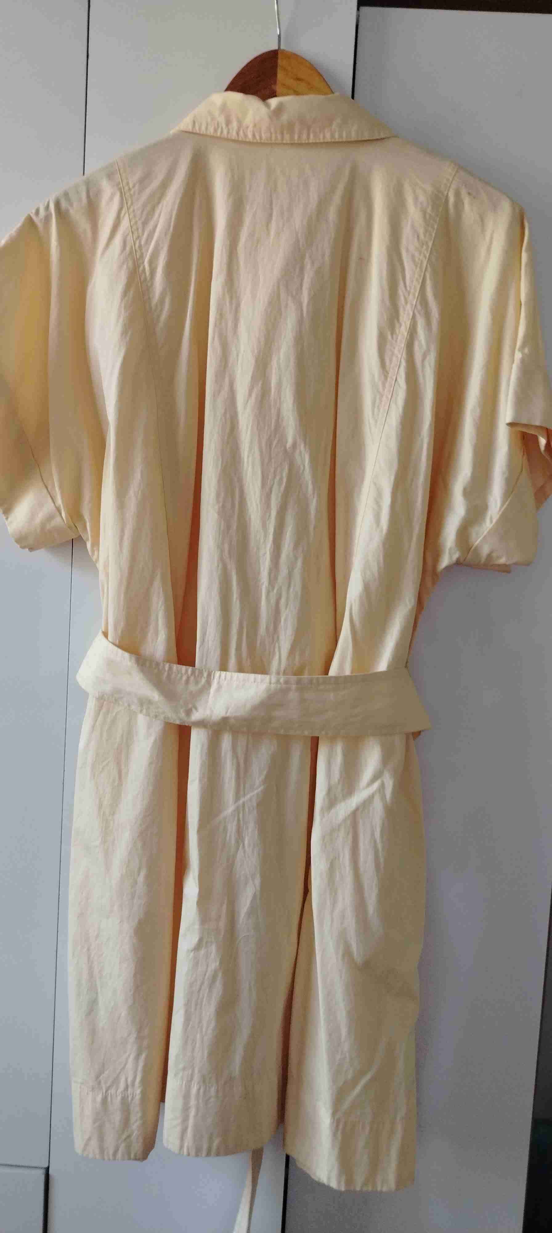 Vestido camisero amarillo claro - miniatura 4