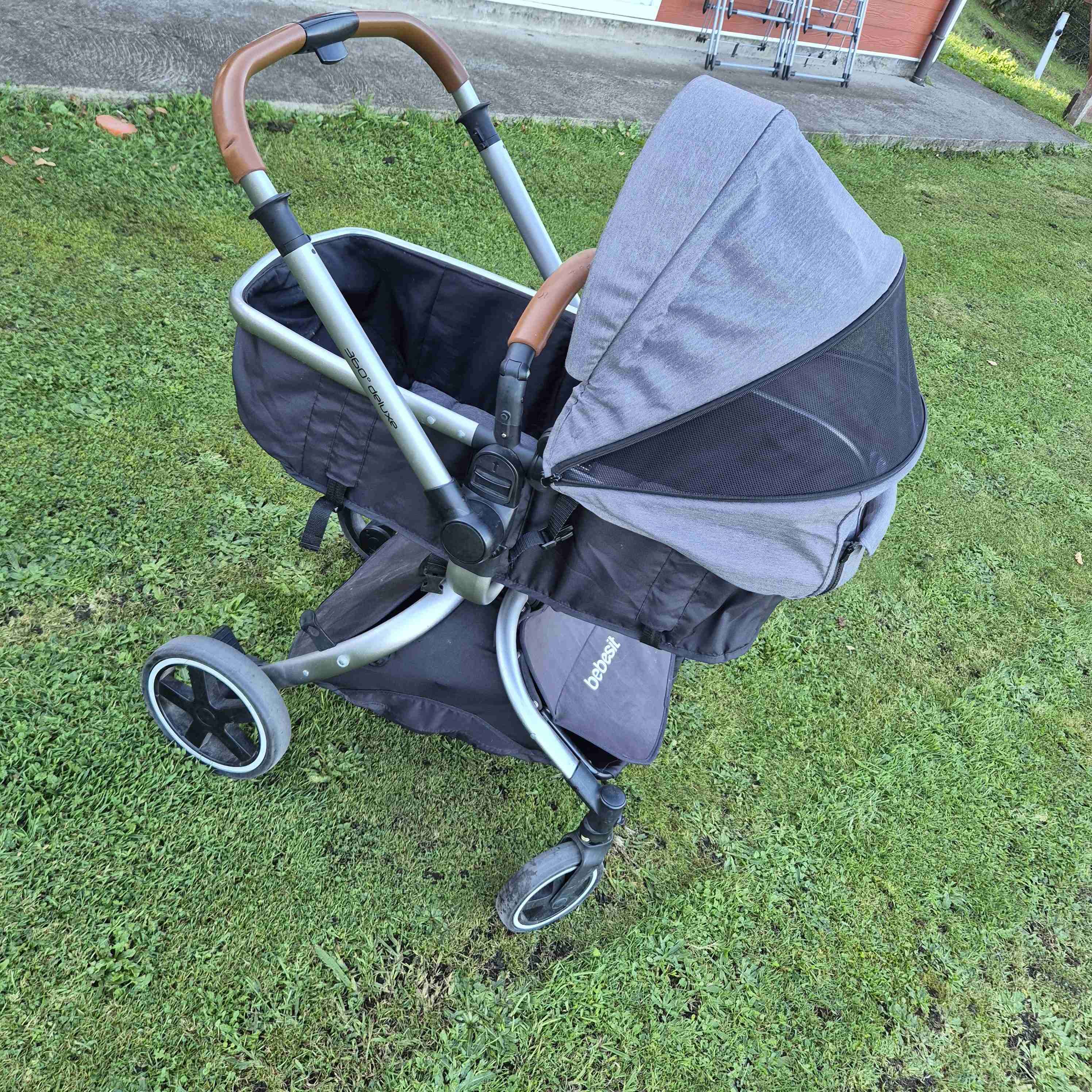 Coche bebesit 360 mas silla de auto para bebé gris - miniatura 3