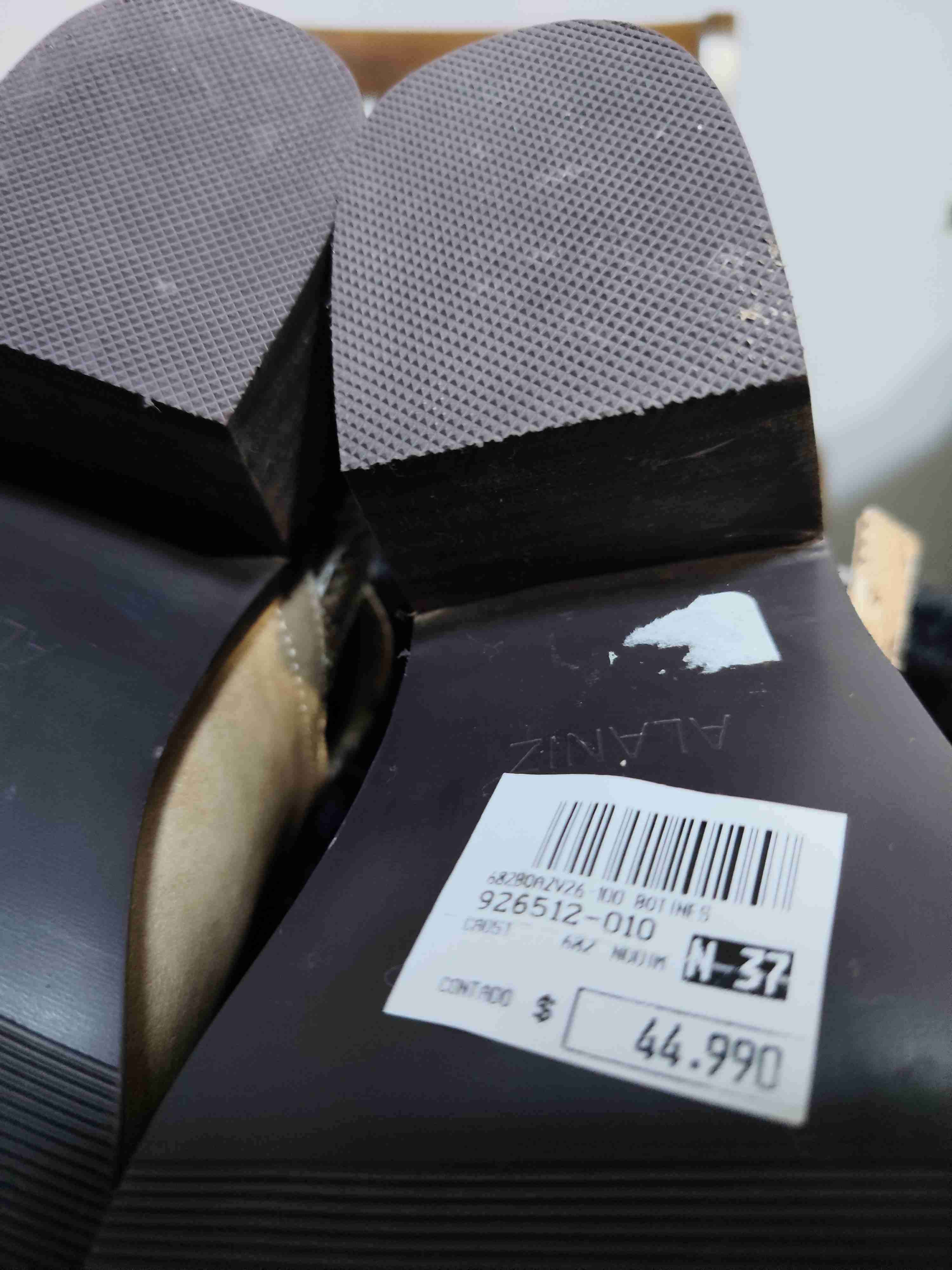 Botines Alaniz con detalle serpiente - miniatura 5