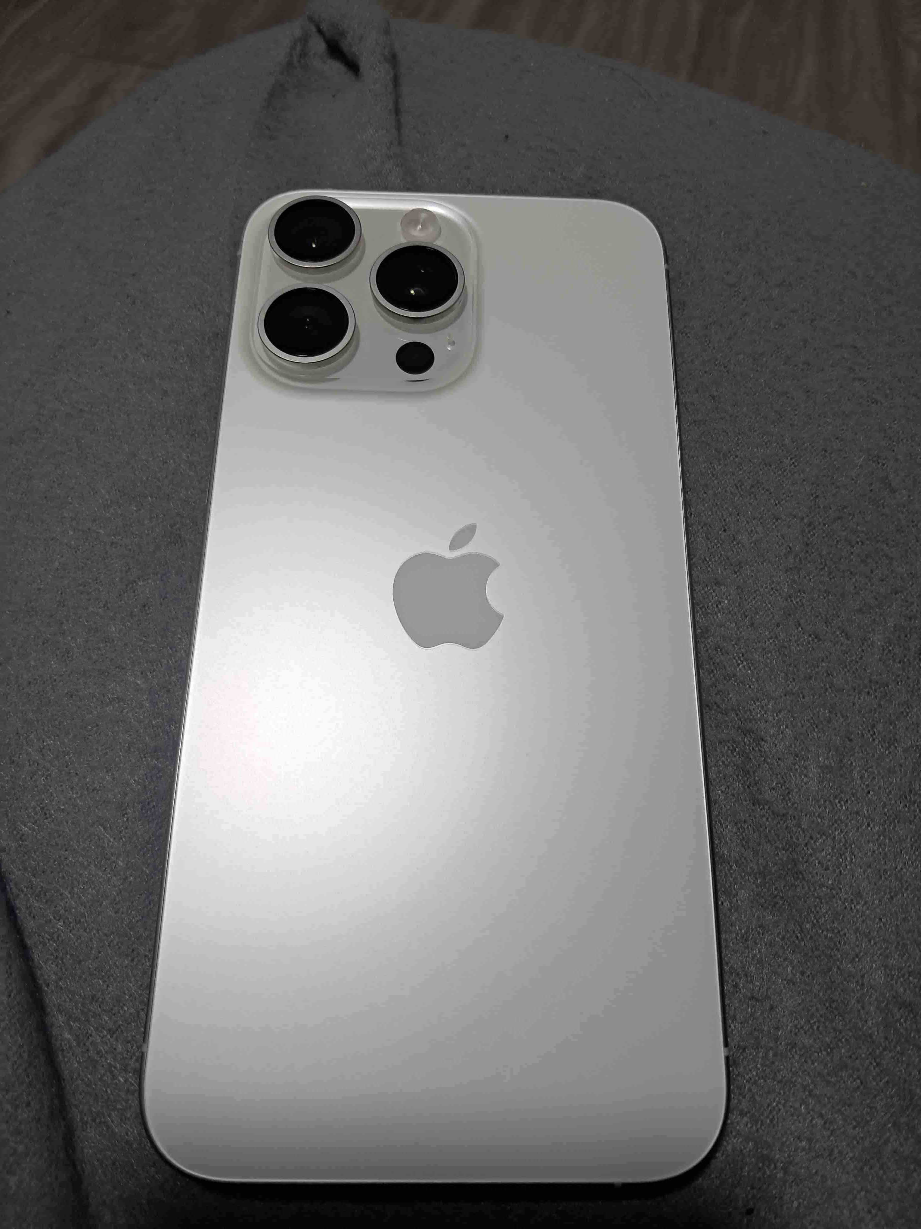 Iphone 15 pro max - miniatura 2