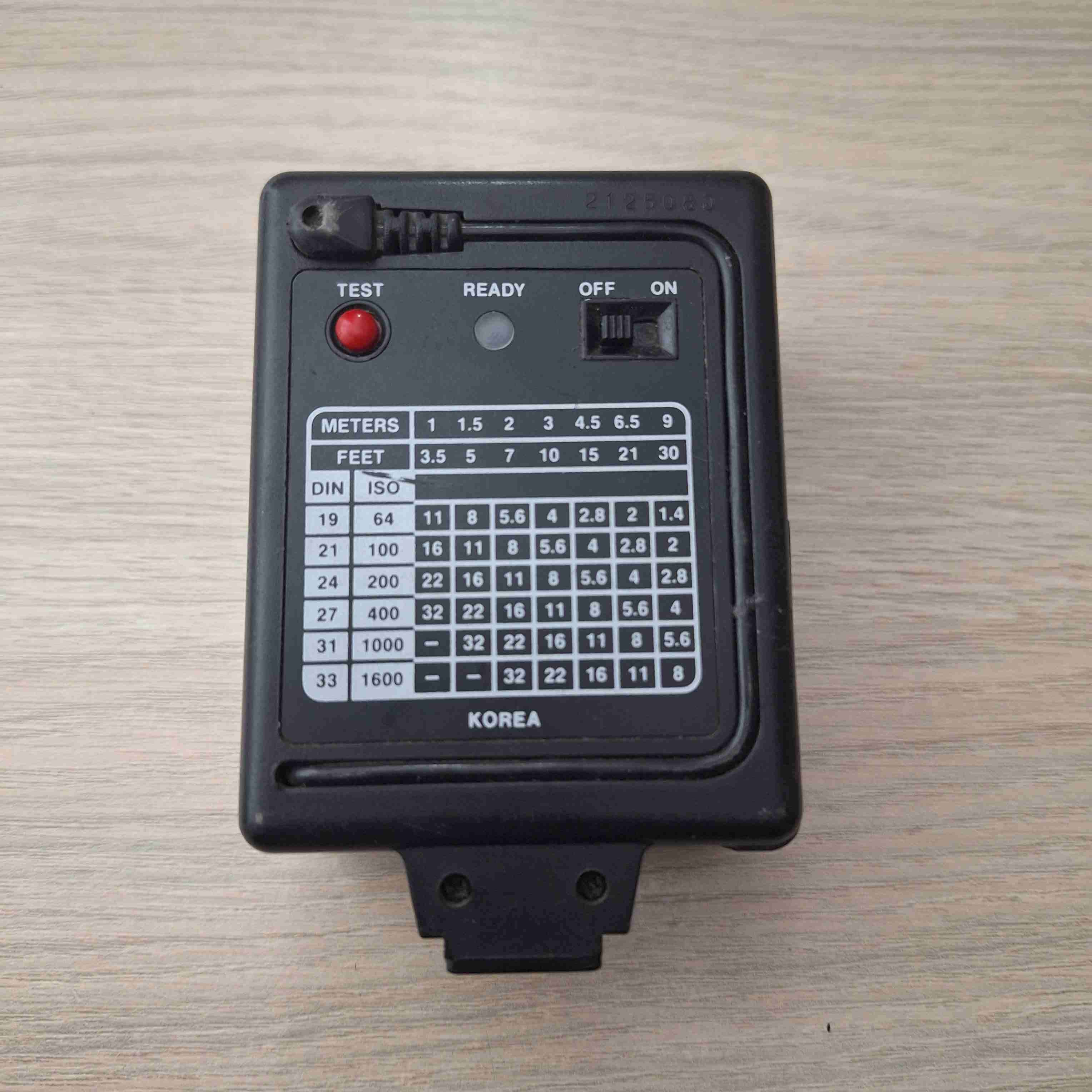 Flash electrónico Vivitar 1900 - miniatura 2