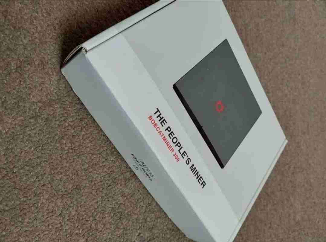 Bob cat miner usado bloqueado para repuesto - miniatura 2