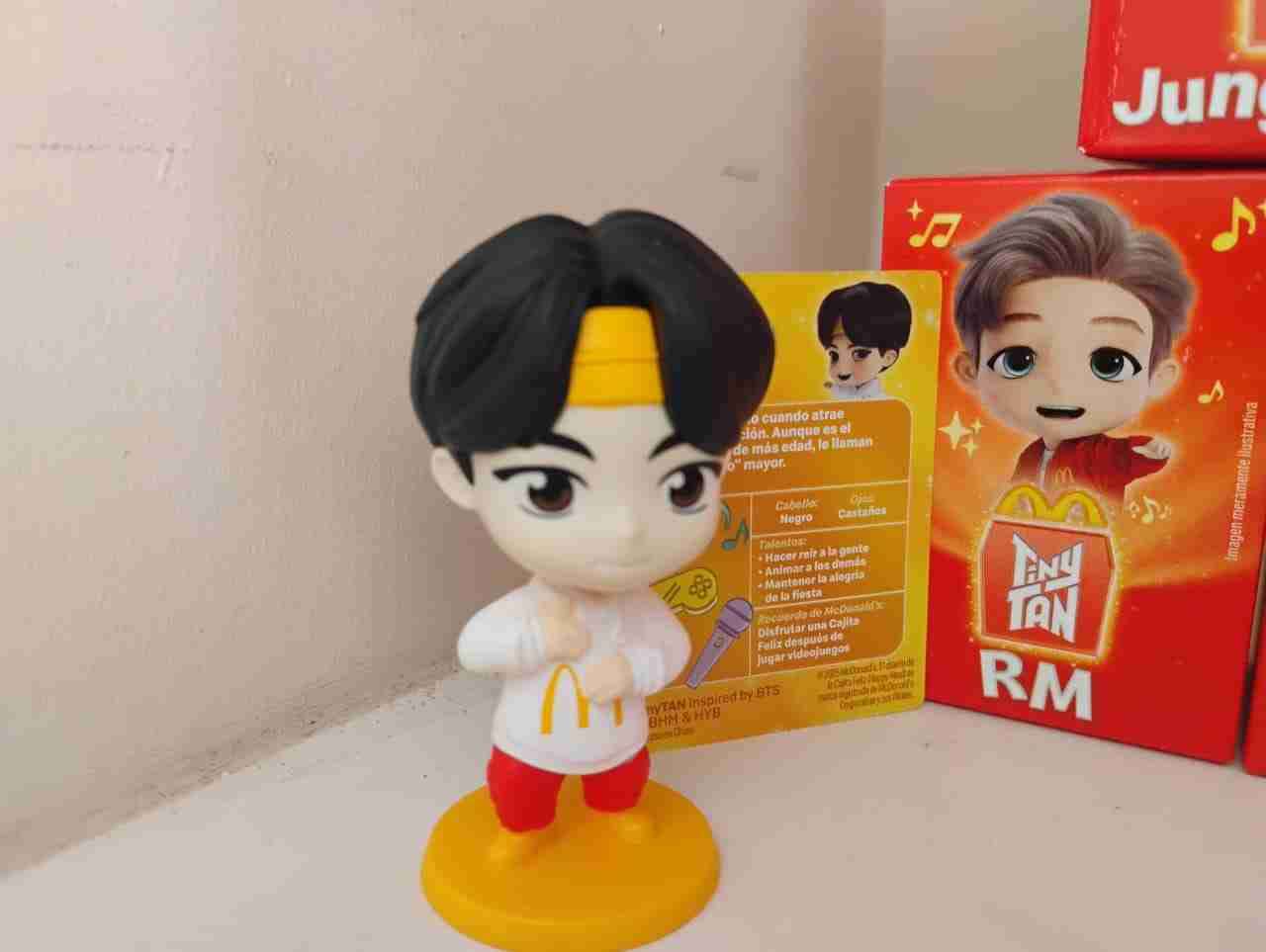 Figuras McDonald's TinyTan BTS - miniatura 3