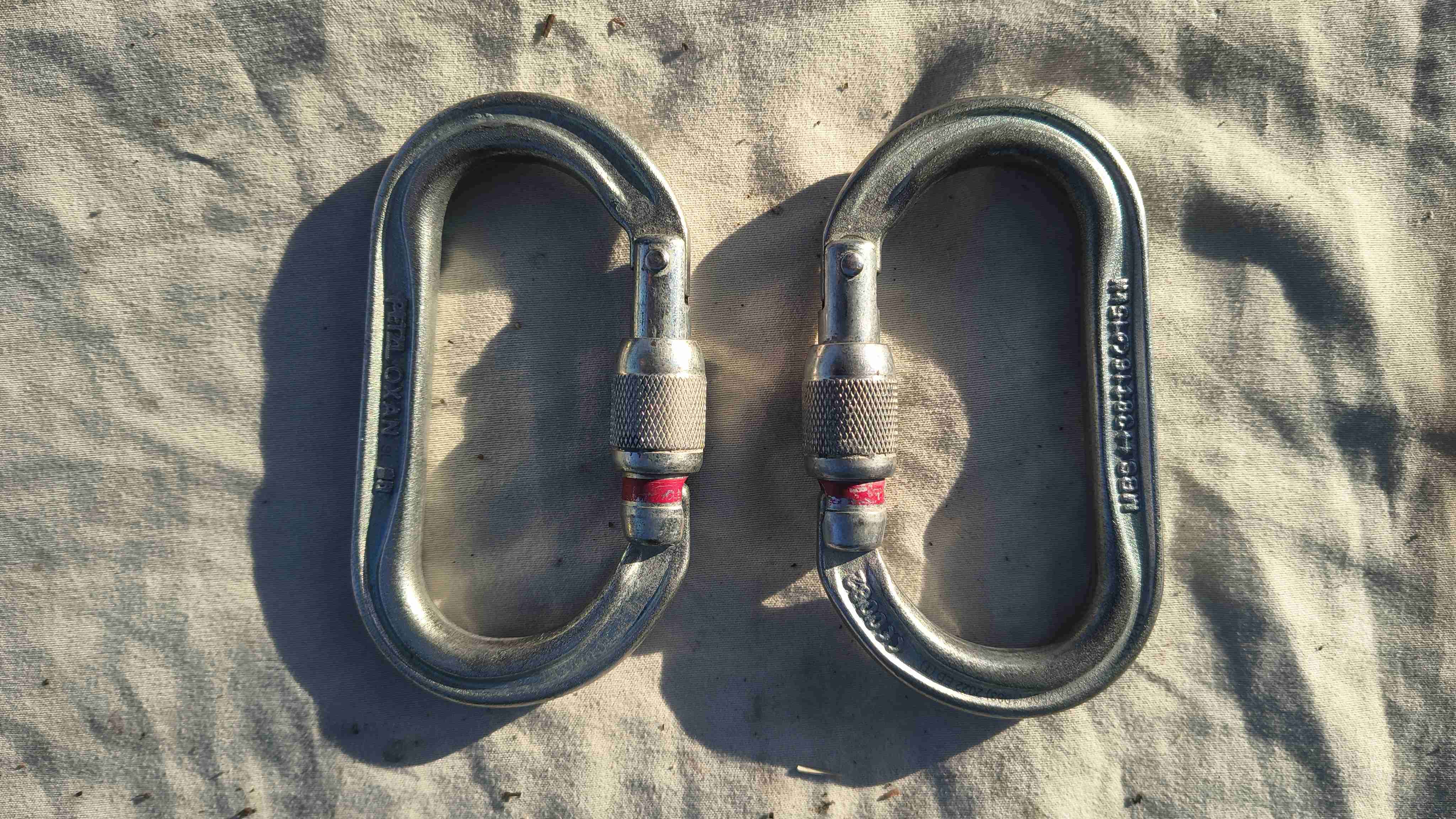 Mosquetones de seguridad metálicos acero - miniatura 2