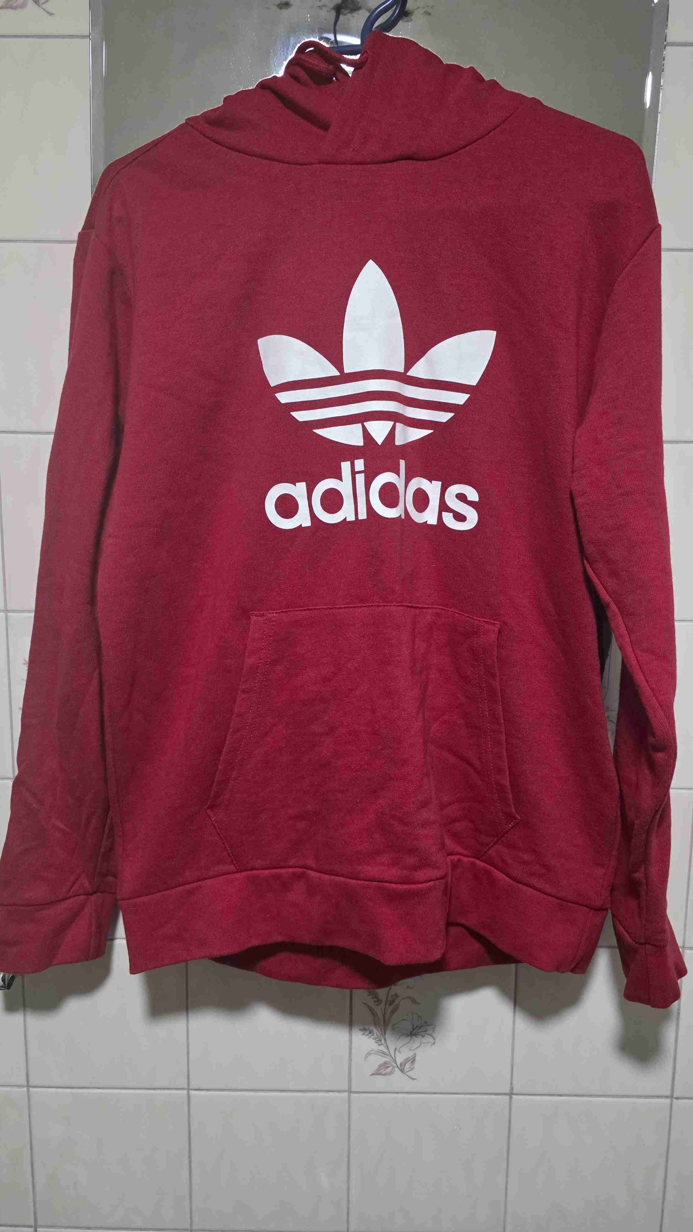 Polerón rojo adidas con capucha - miniatura 1