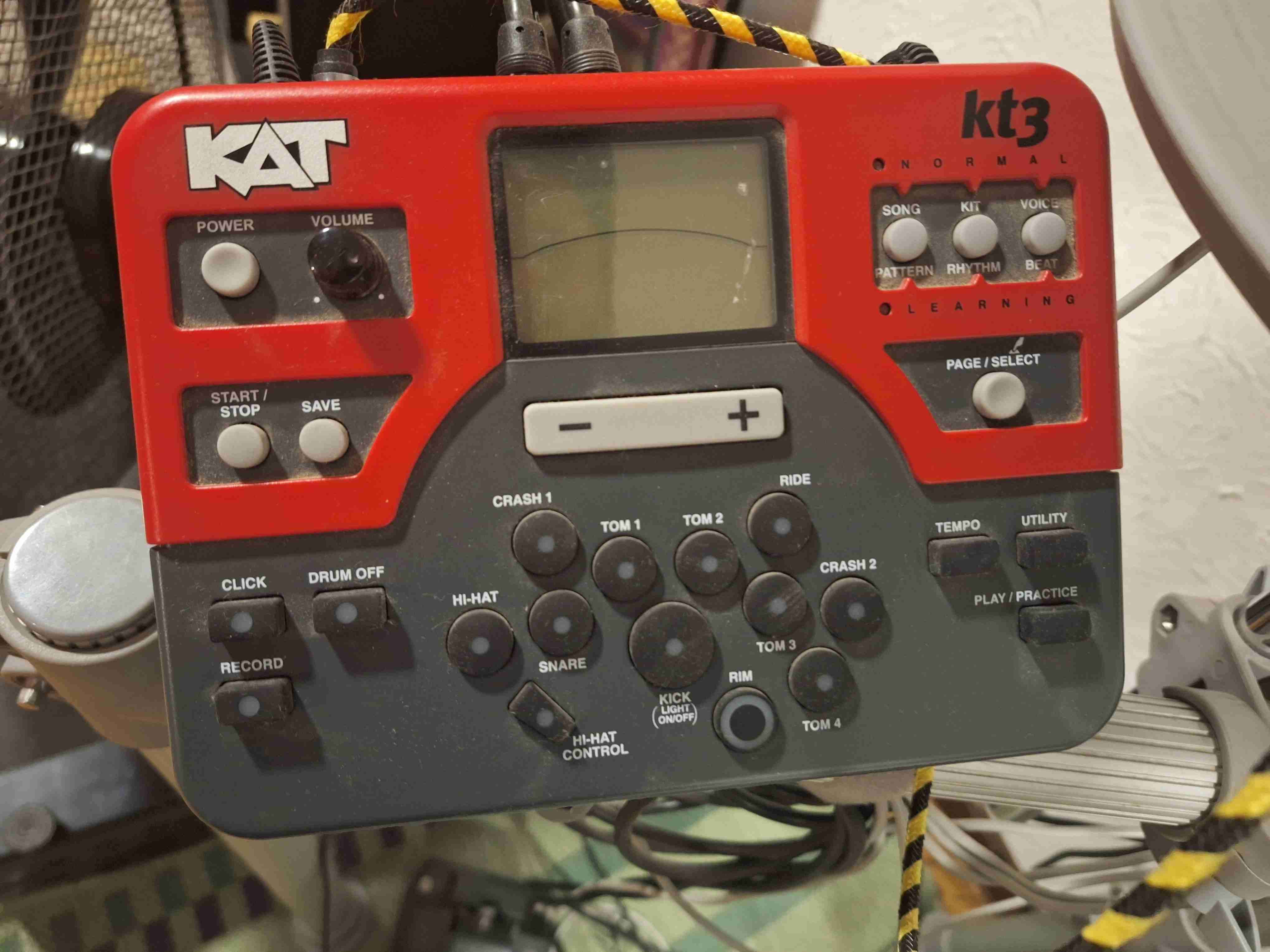 Batería electrónica KAT KT3 con accesorios - miniatura 2