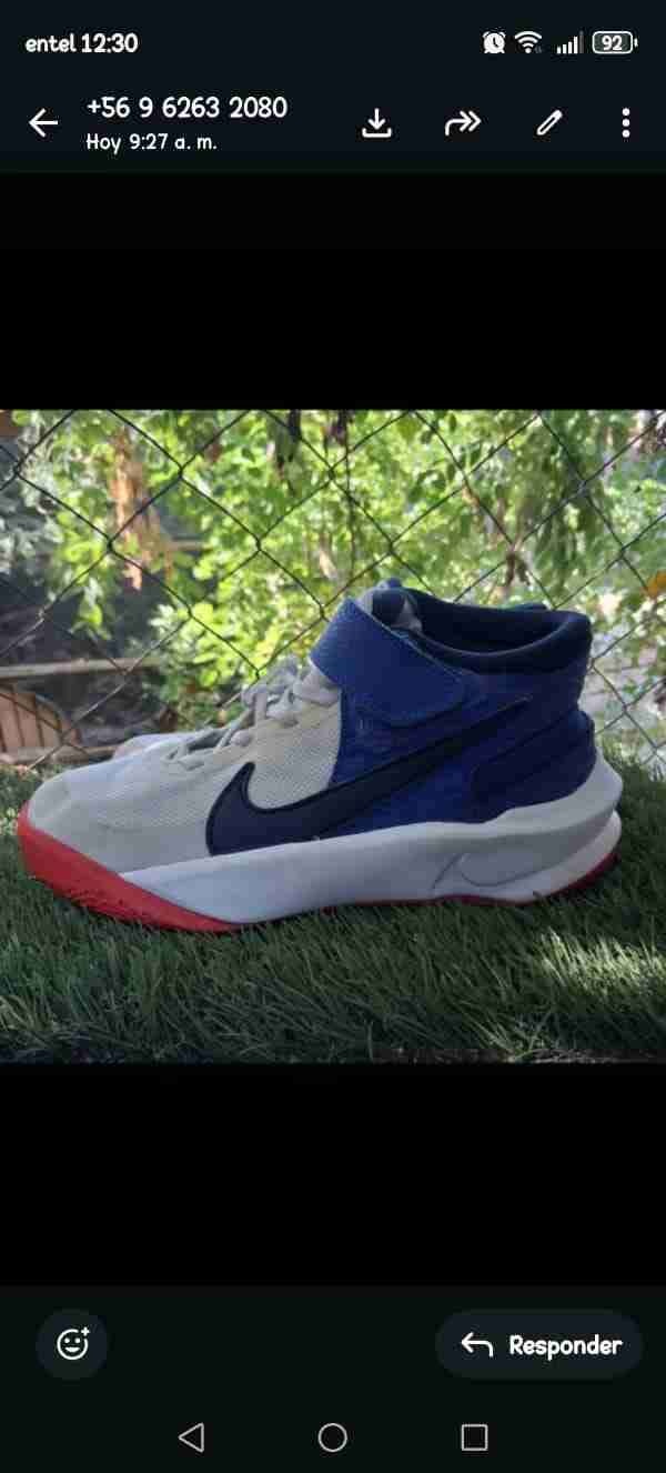 Zapatillas en perfecto estado - miniatura 2