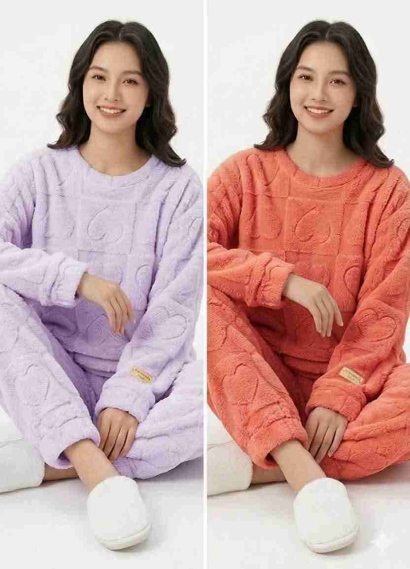 Pijamas de felpa para mujer - miniatura 2