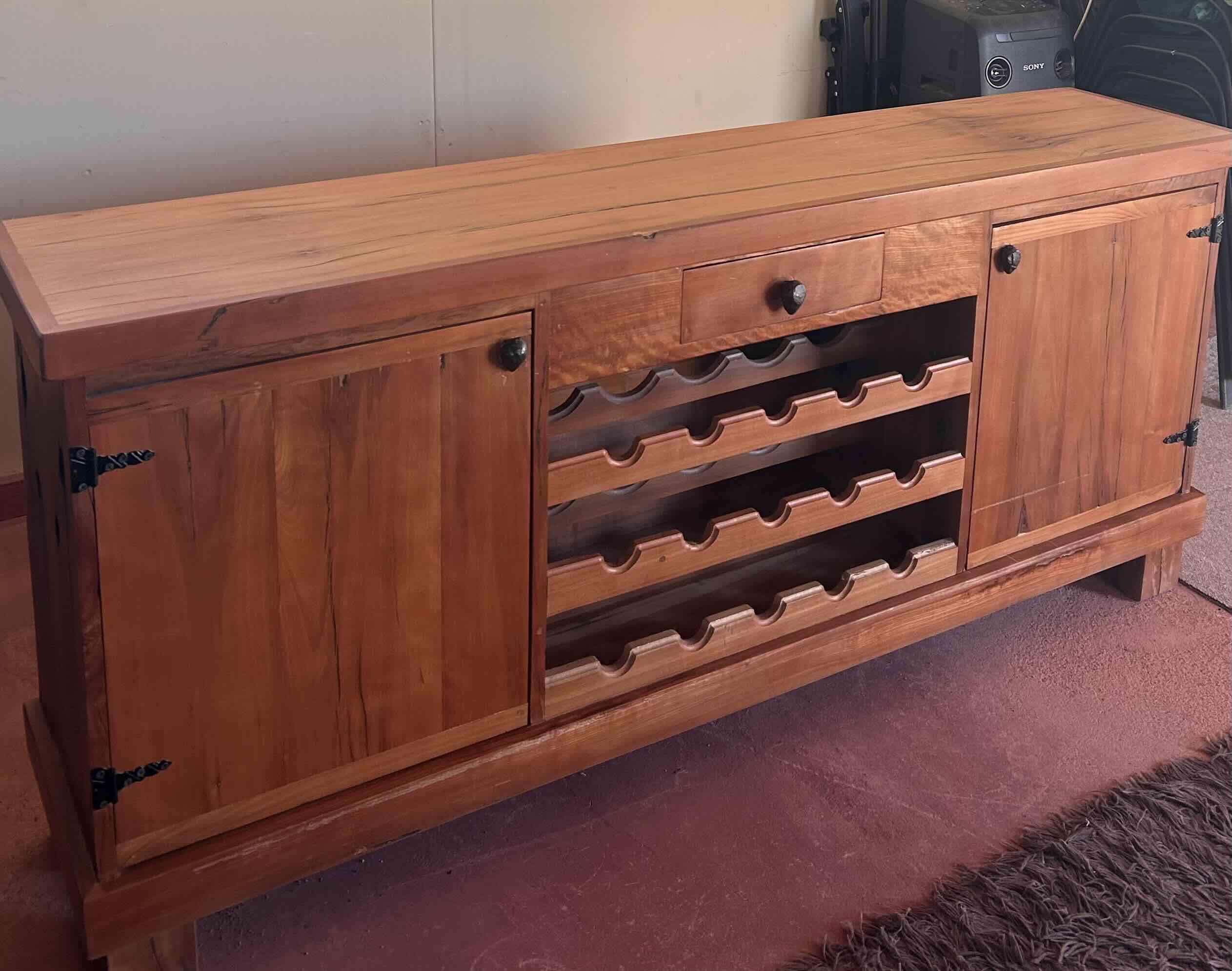 Mueble rustico de durmientes - miniatura 1