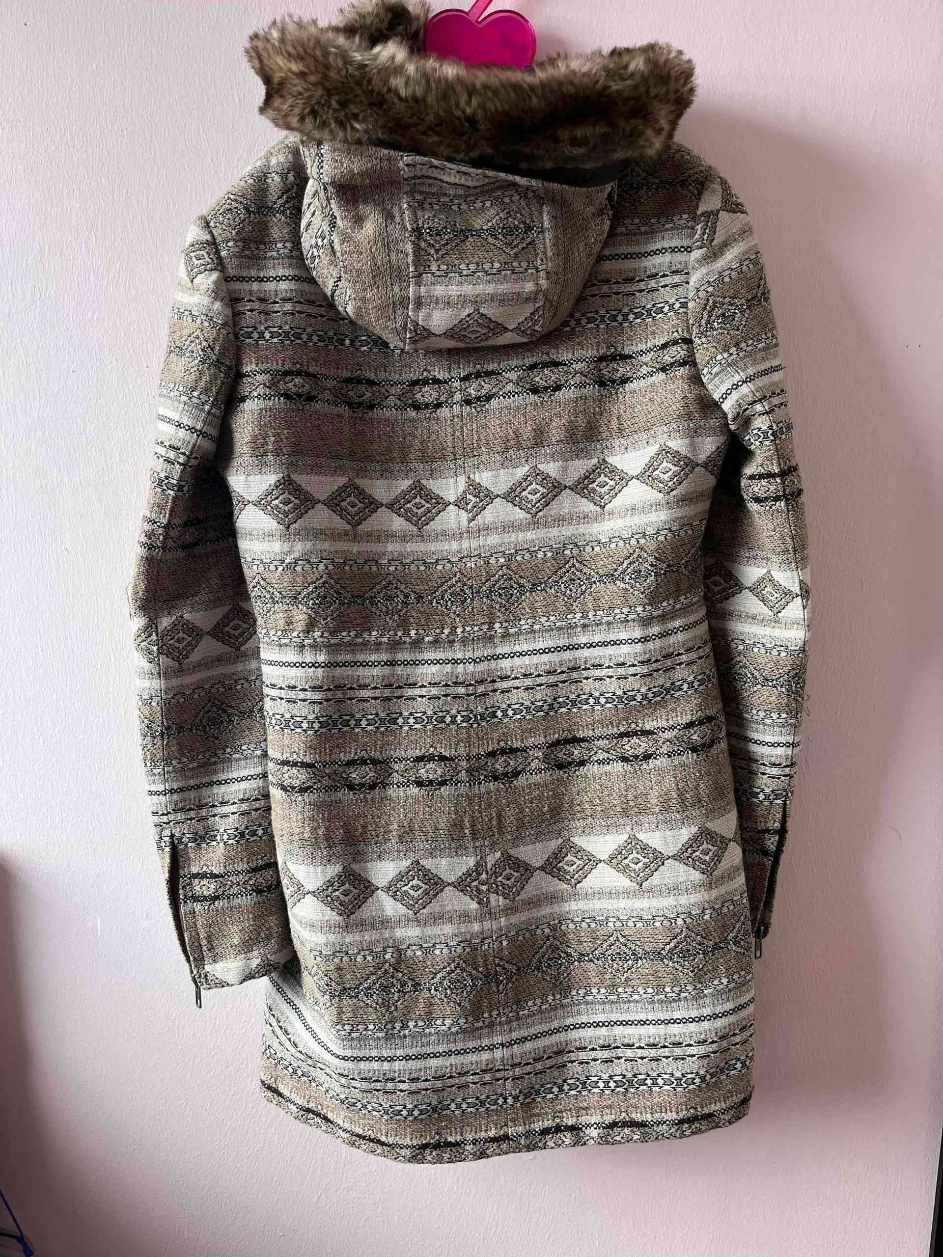 Abrigo estampado con capucha - miniatura 2