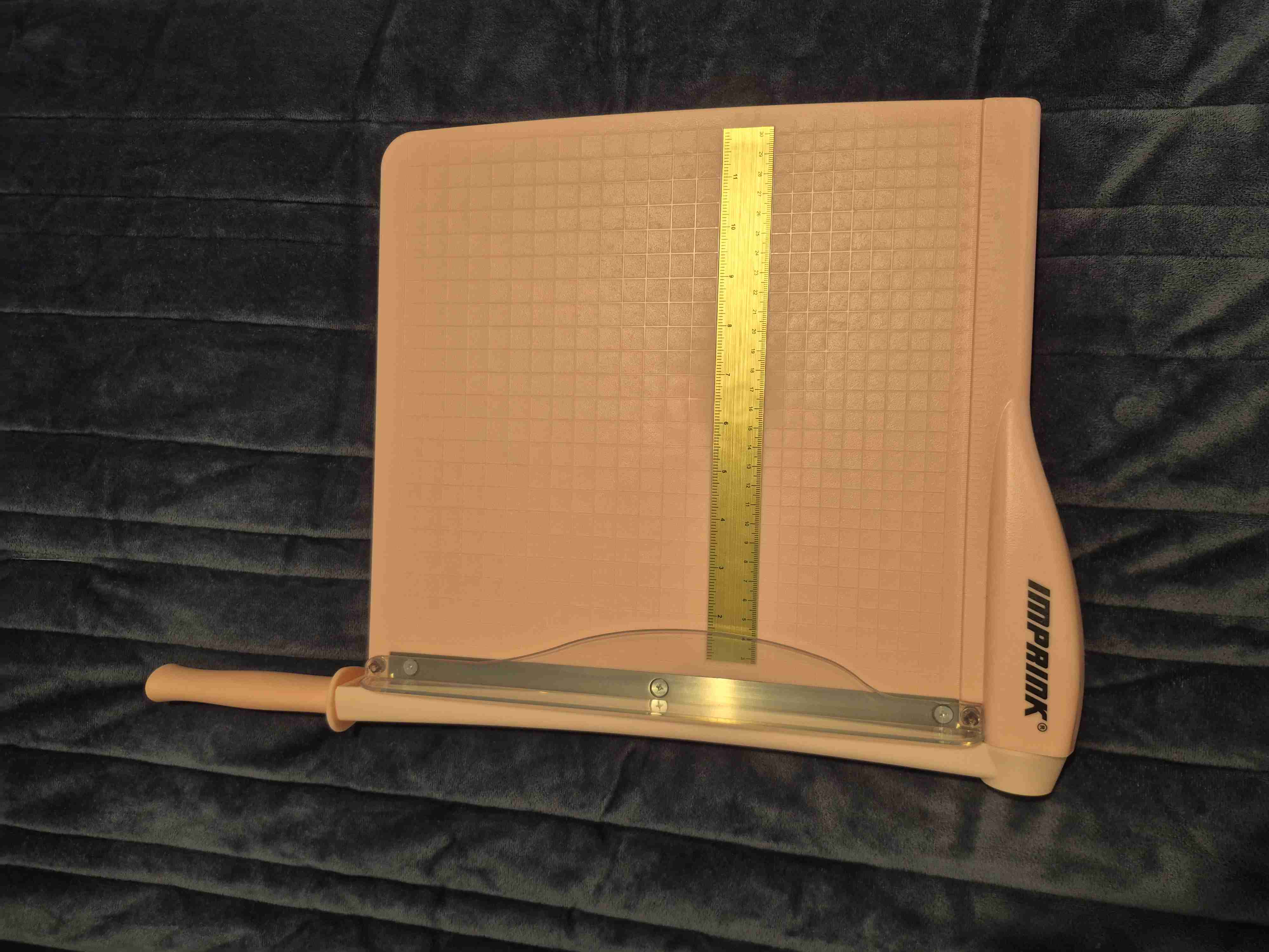 Guillotina de papel Impak - miniatura 3