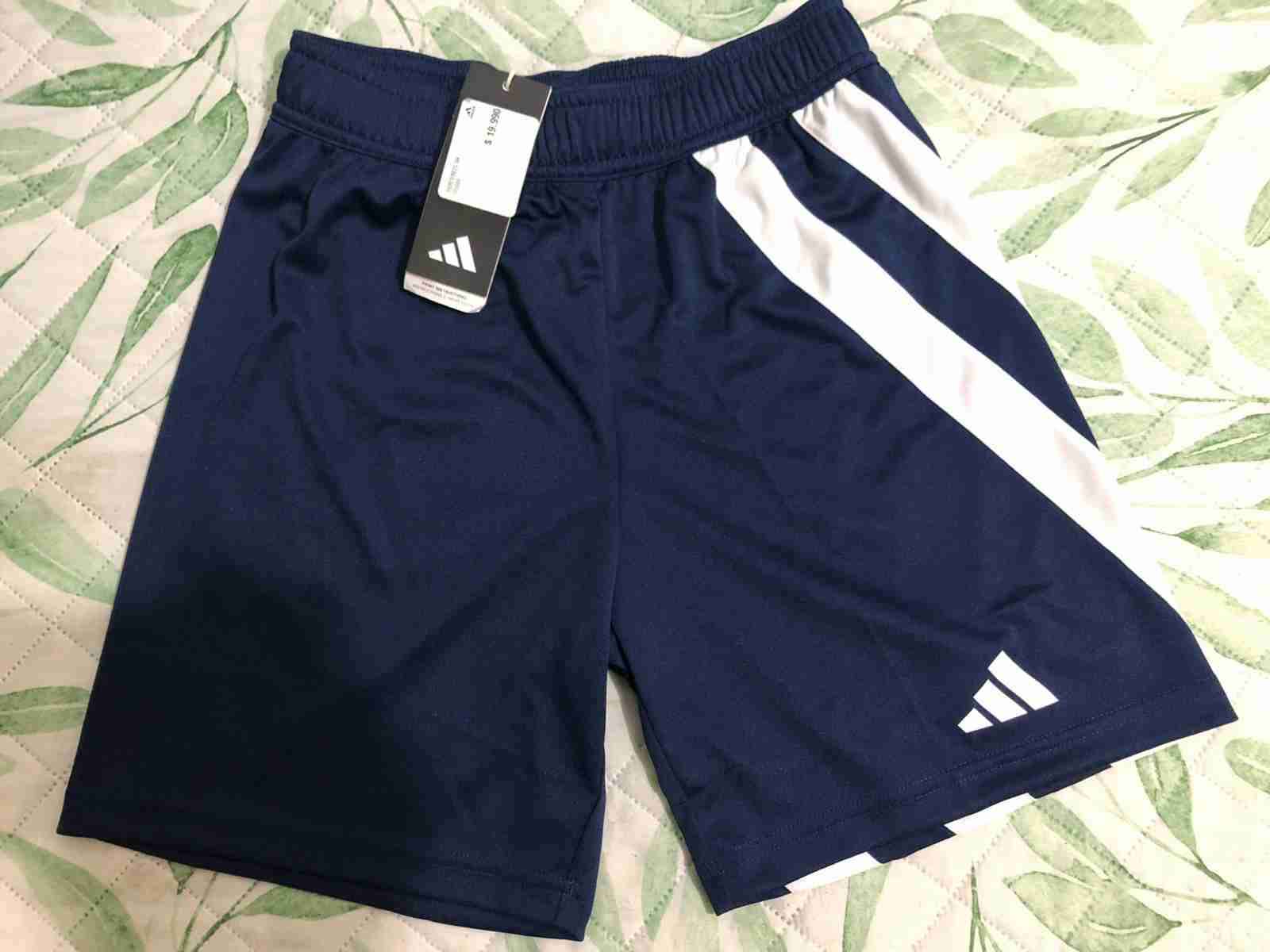 Short deportivo azul marino Adidas - miniatura 1