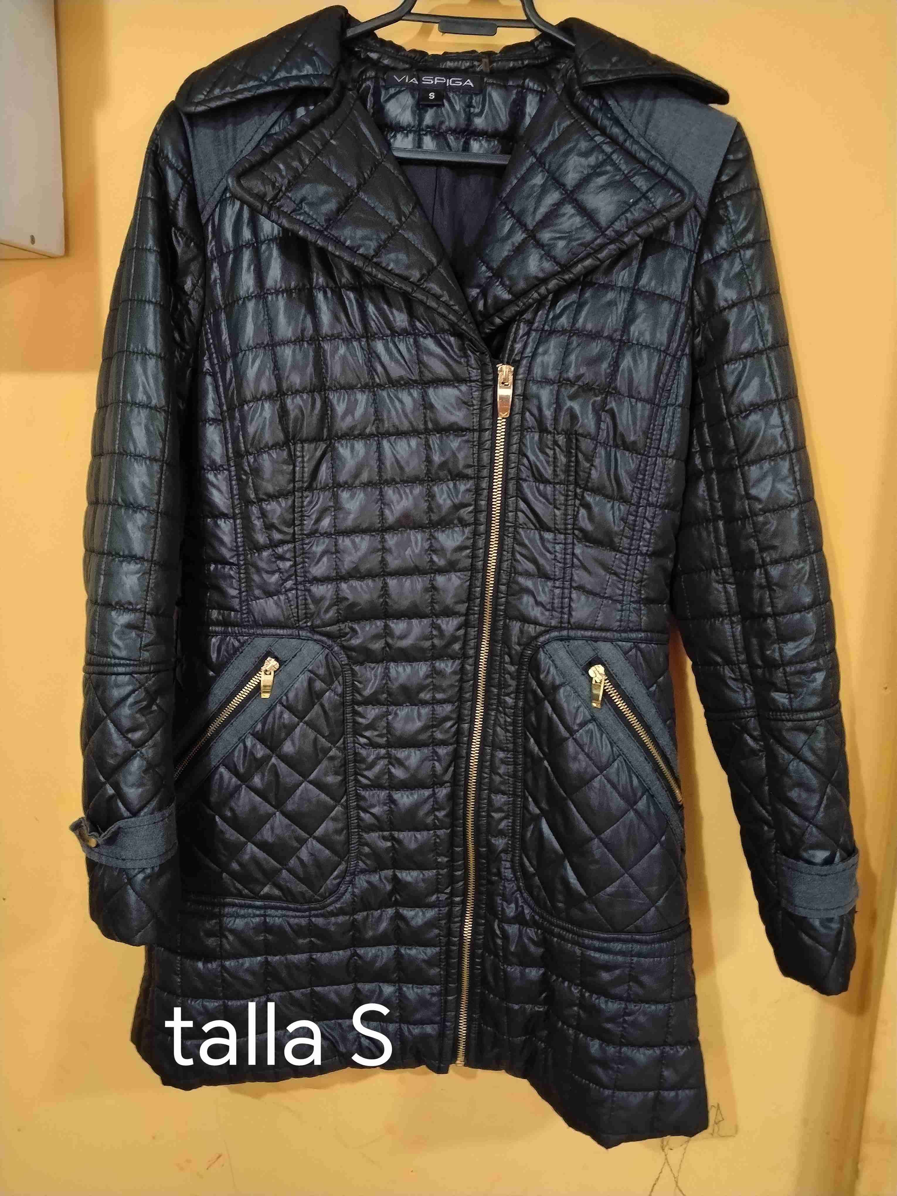 Abrigo negro con bolsillos - miniatura 2