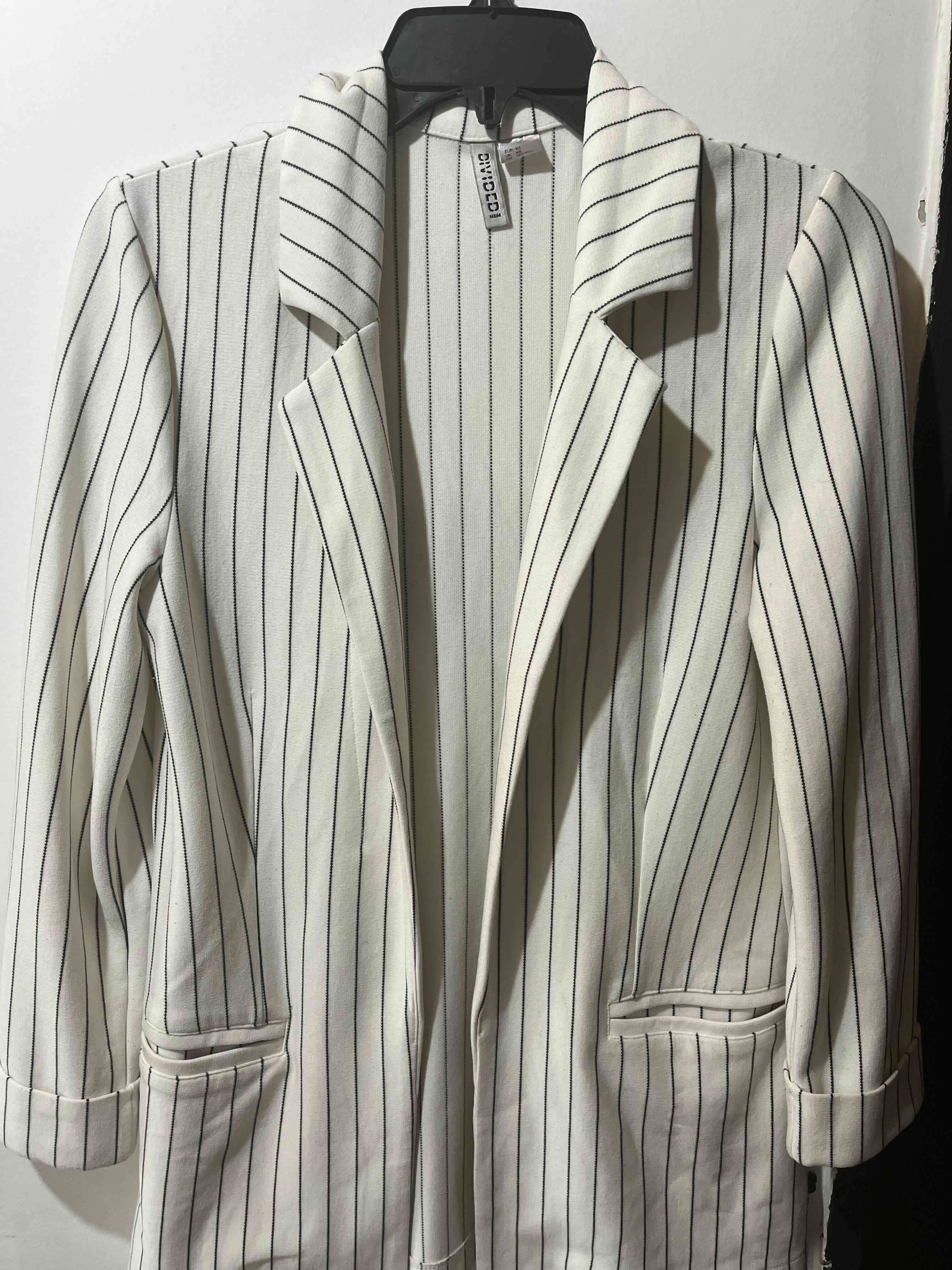 Blazer blanco a rayas
