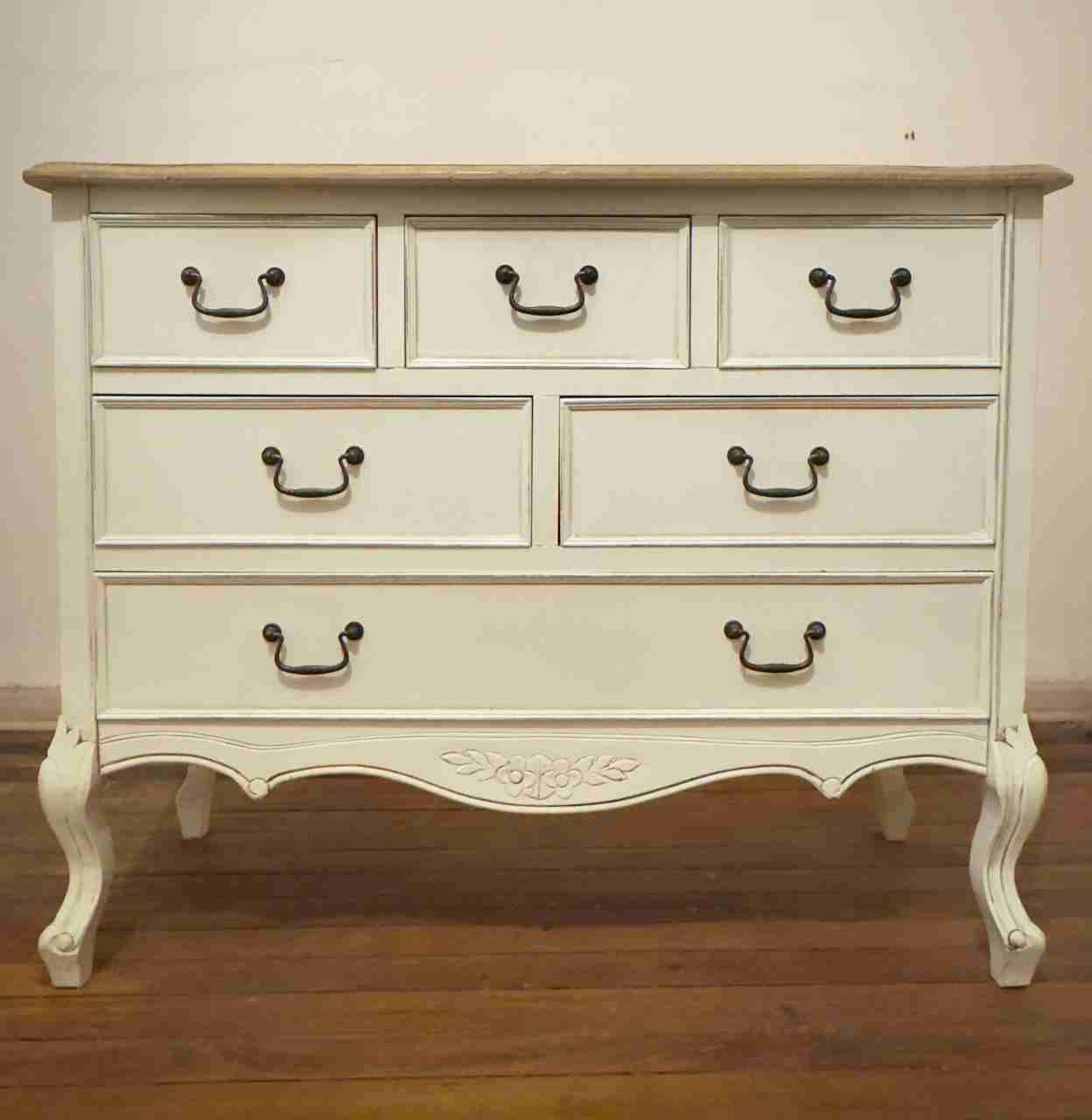 Cómoda vintage blanca