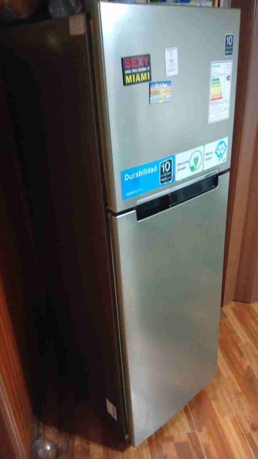 Refrigerador Samsung plateado - miniatura 3