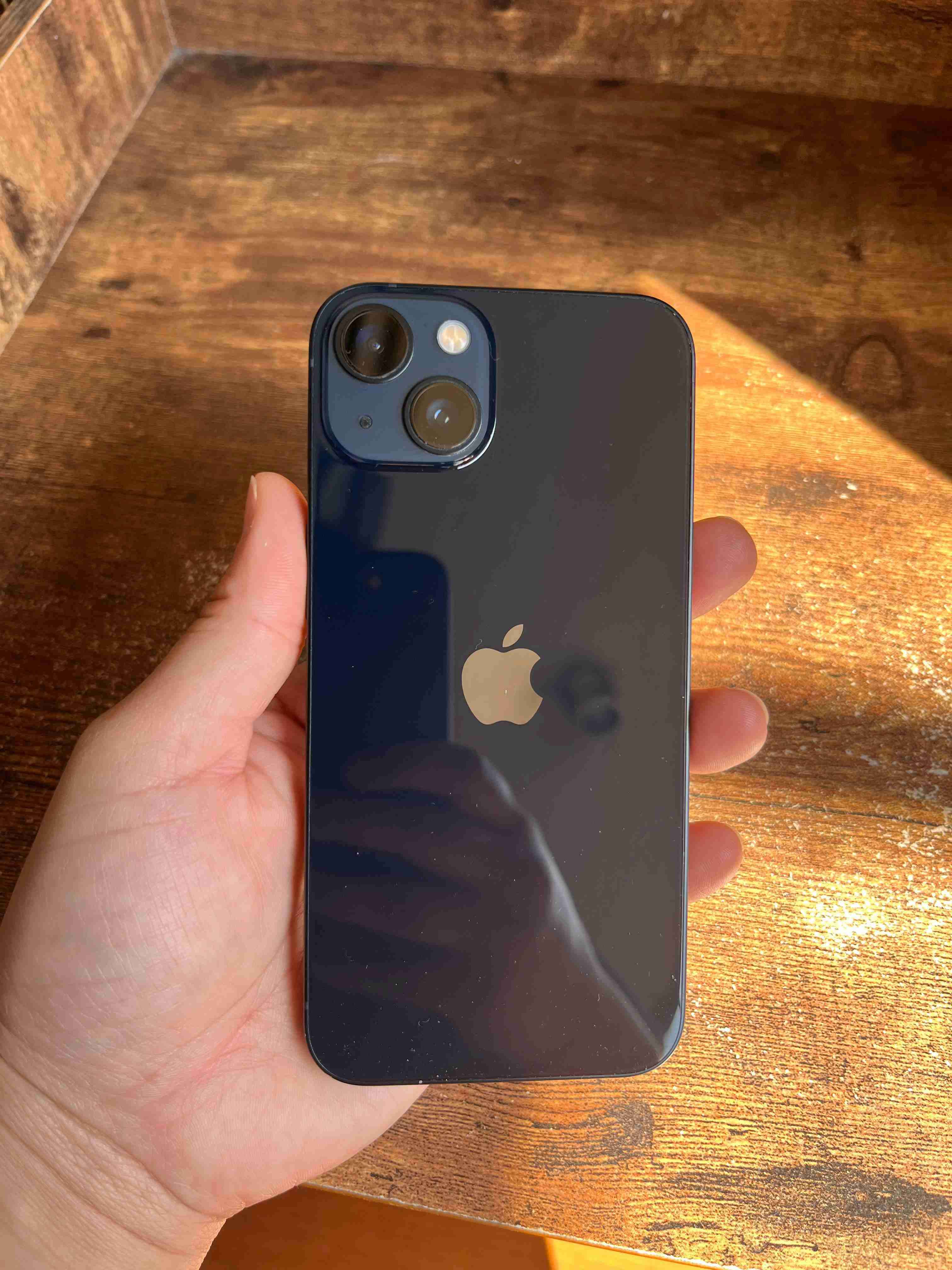 iPhone 13 128gb 87%azul media noche en buen estado - miniatura 3