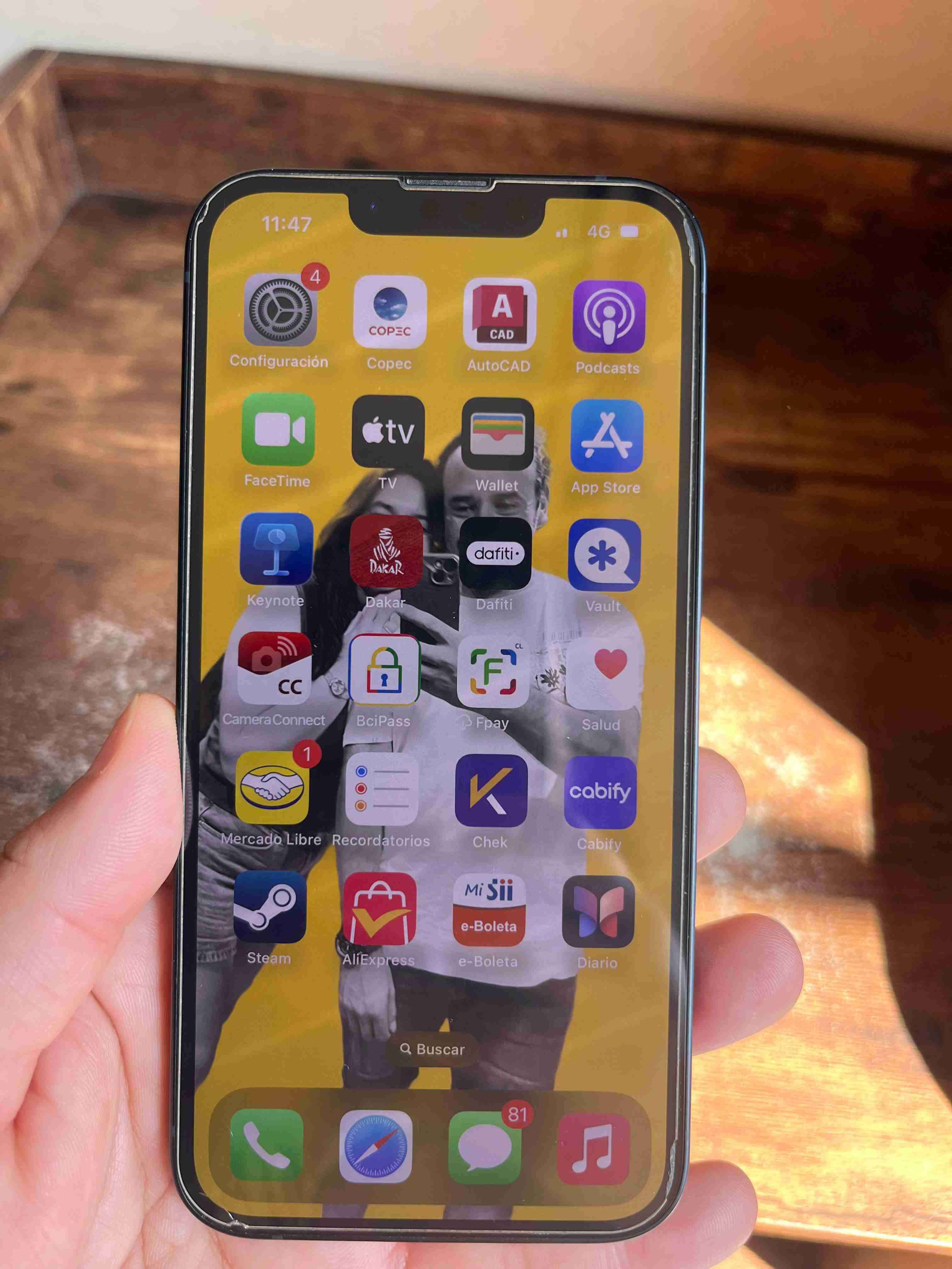 iPhone 13 128gb 87%azul media noche en buen estado - miniatura 5