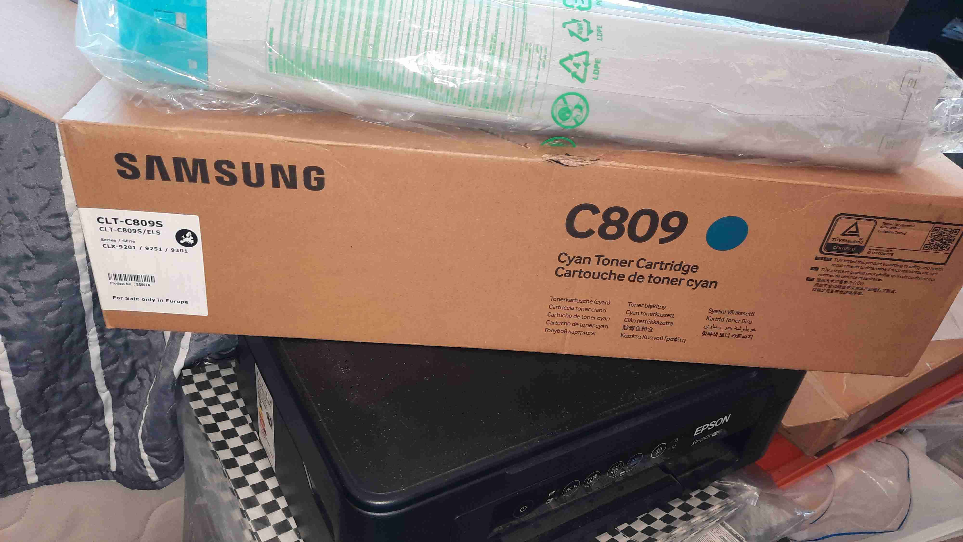 Cartucho de tóner nuevo - miniatura 2