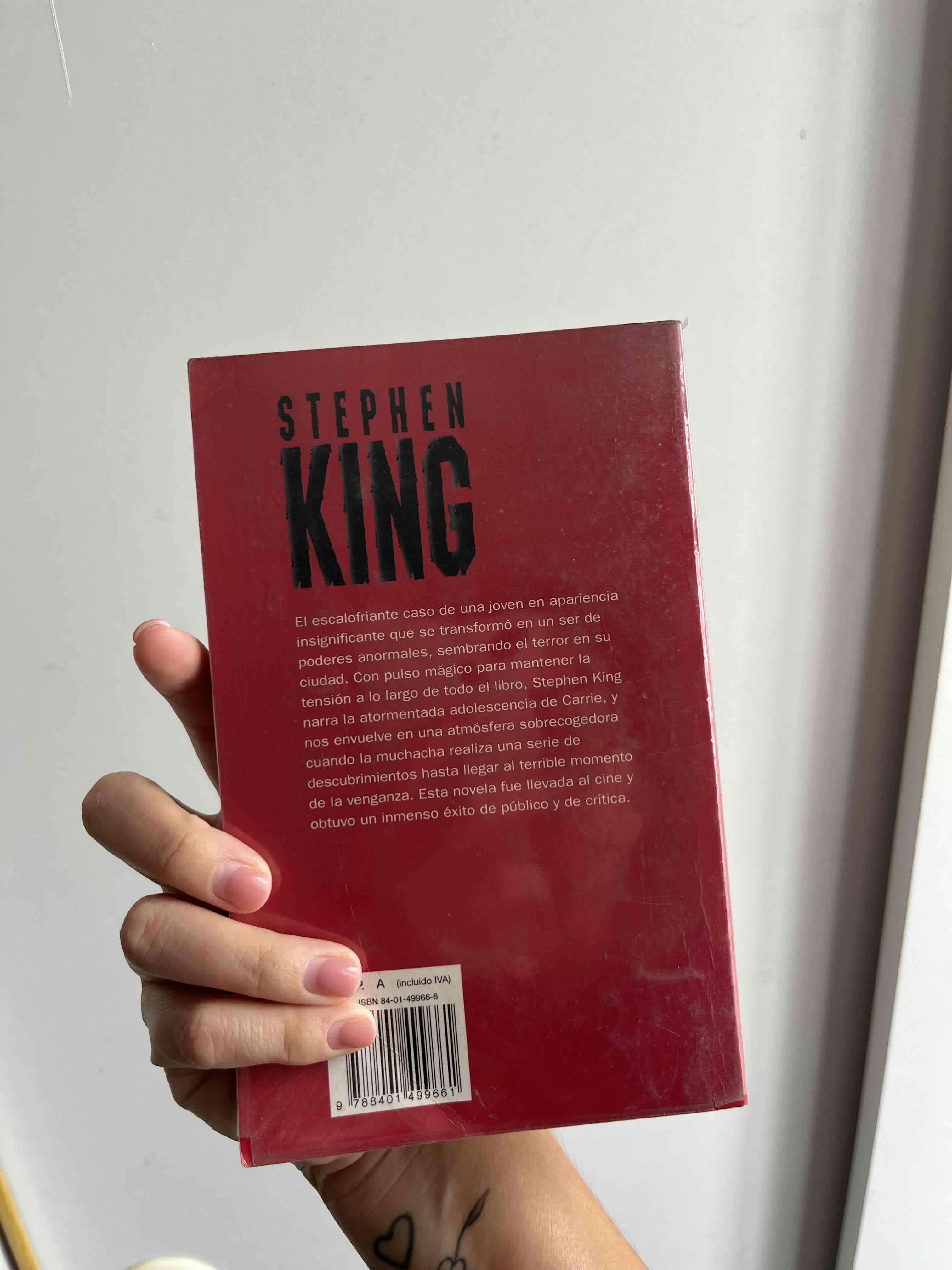 Libro 'Carrie' de Stephen King - miniatura 3
