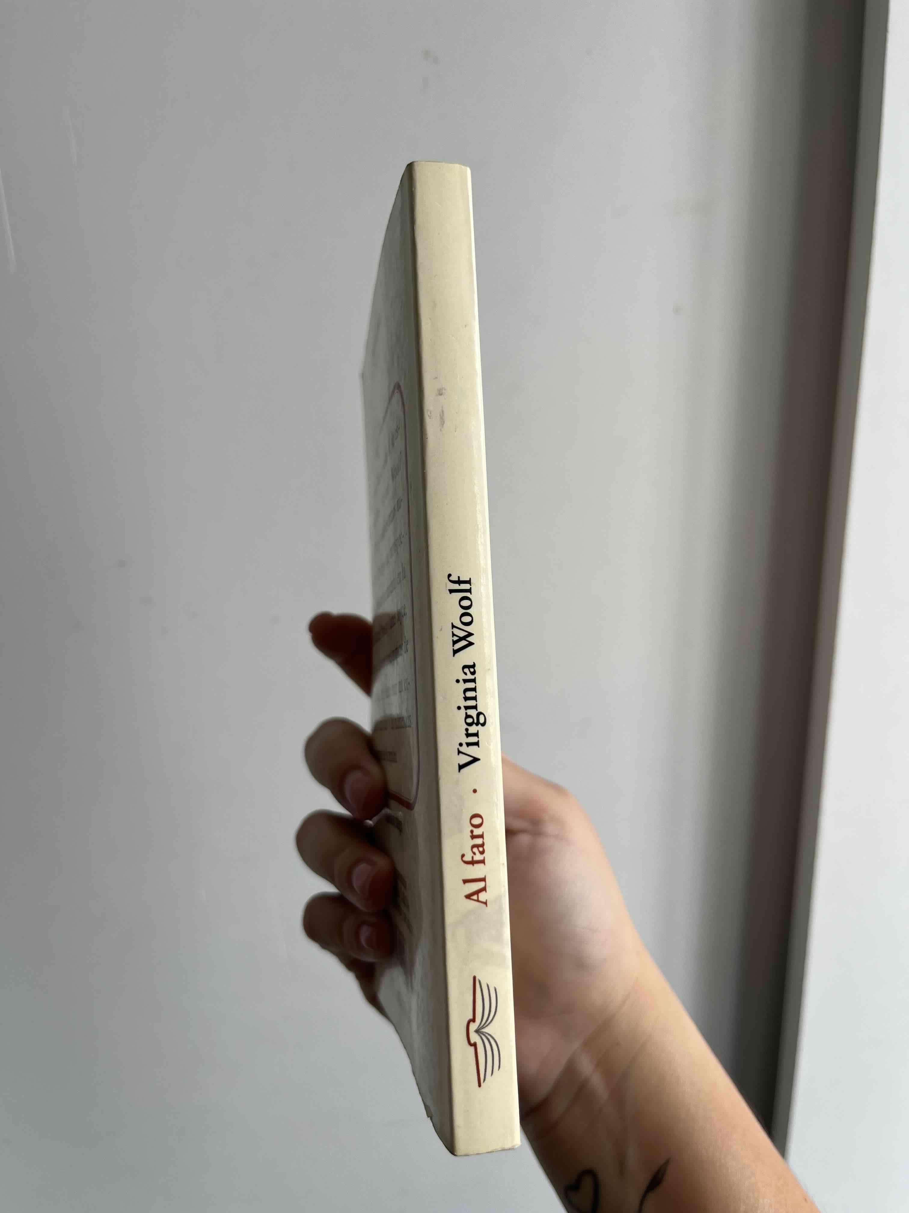 Libro 'Al Faro' Virginia Woolf - miniatura 2