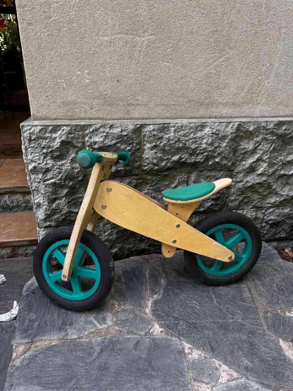 Bicicleta de equilibrio Roda de madera