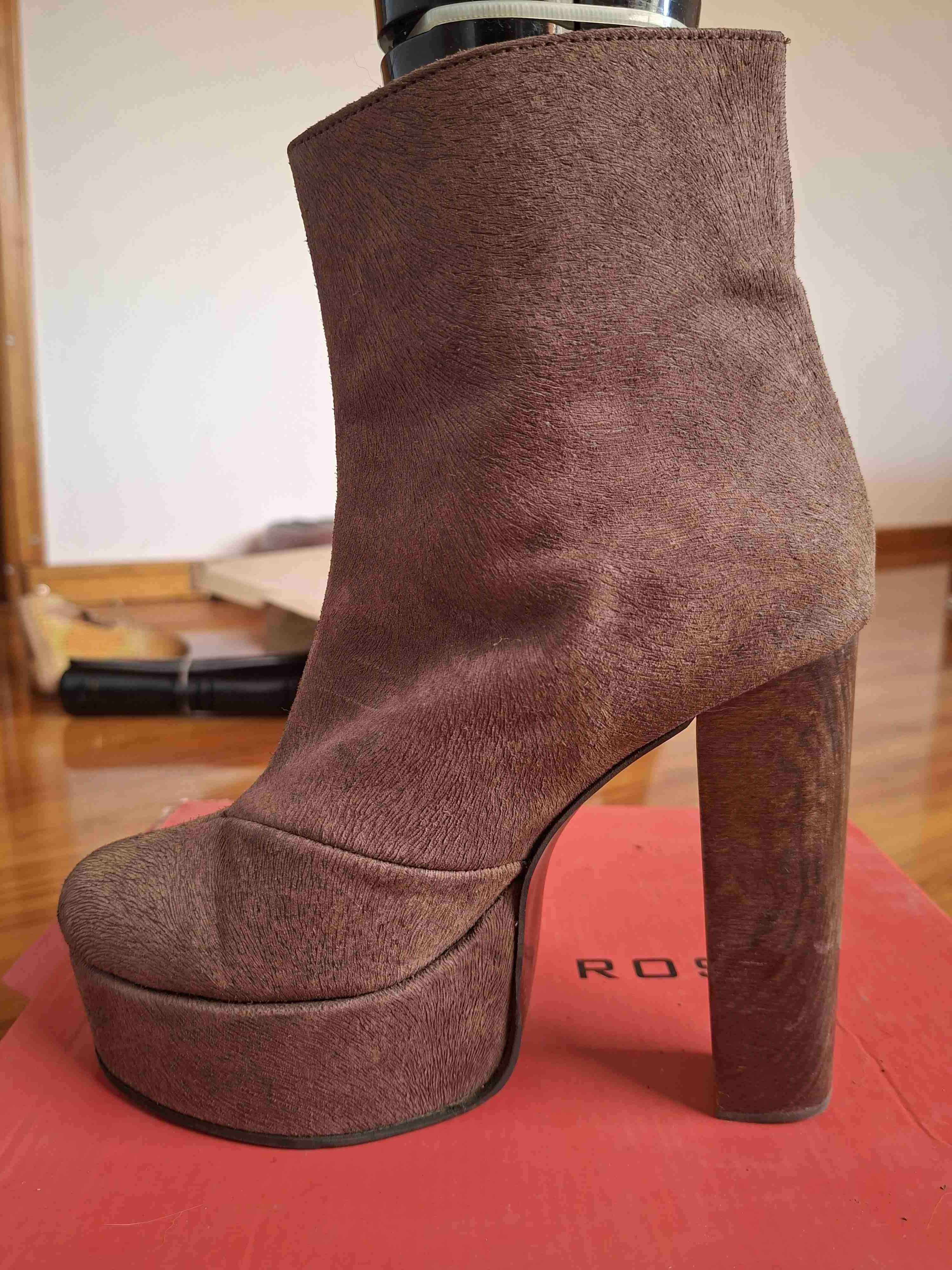 Botines de tacón alto grueso marrones - miniatura 6