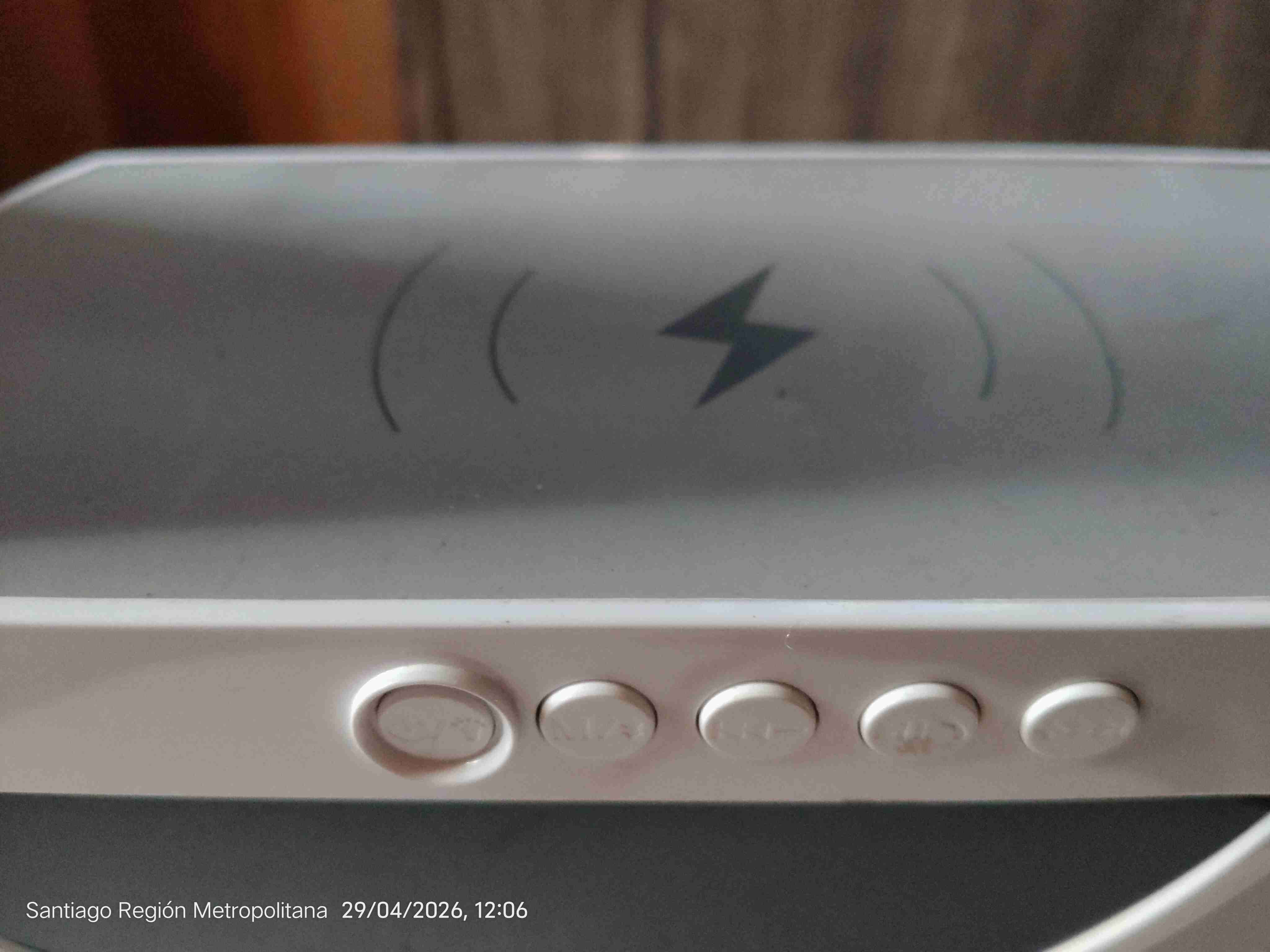 Lámpara LED,con Bluetooth con cargador inalámbrico - miniatura 3