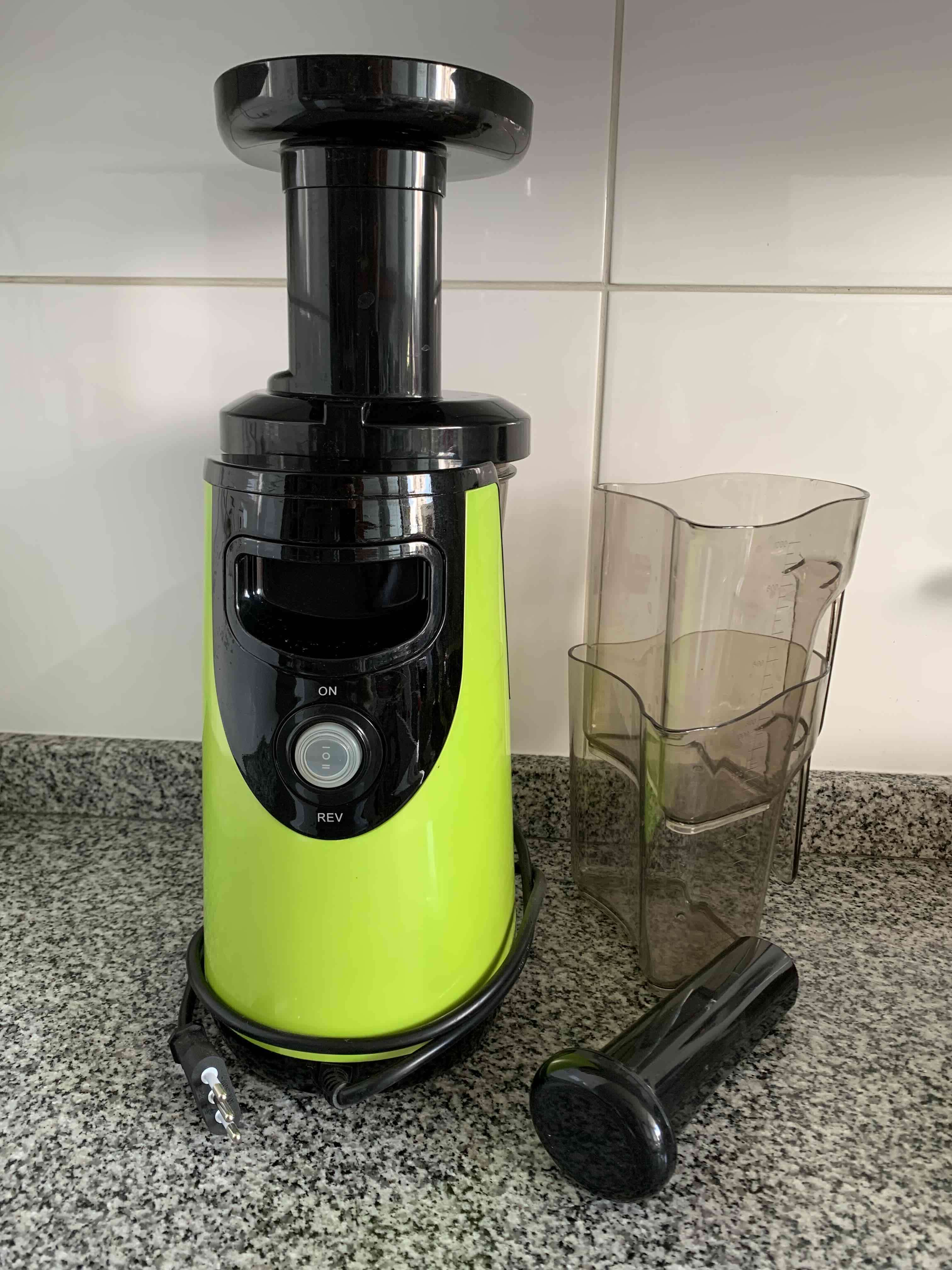 Extractor de jugo en frío marca Kälter verde - miniatura 3
