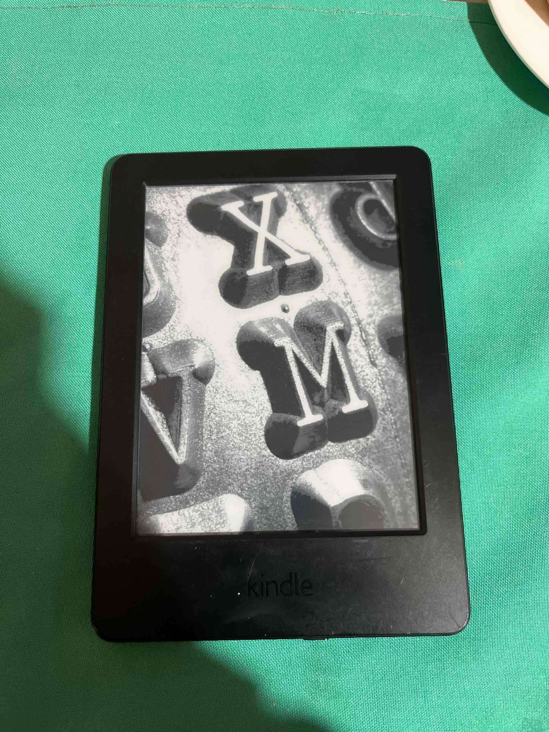 Lector de libros Kindle - miniatura 1