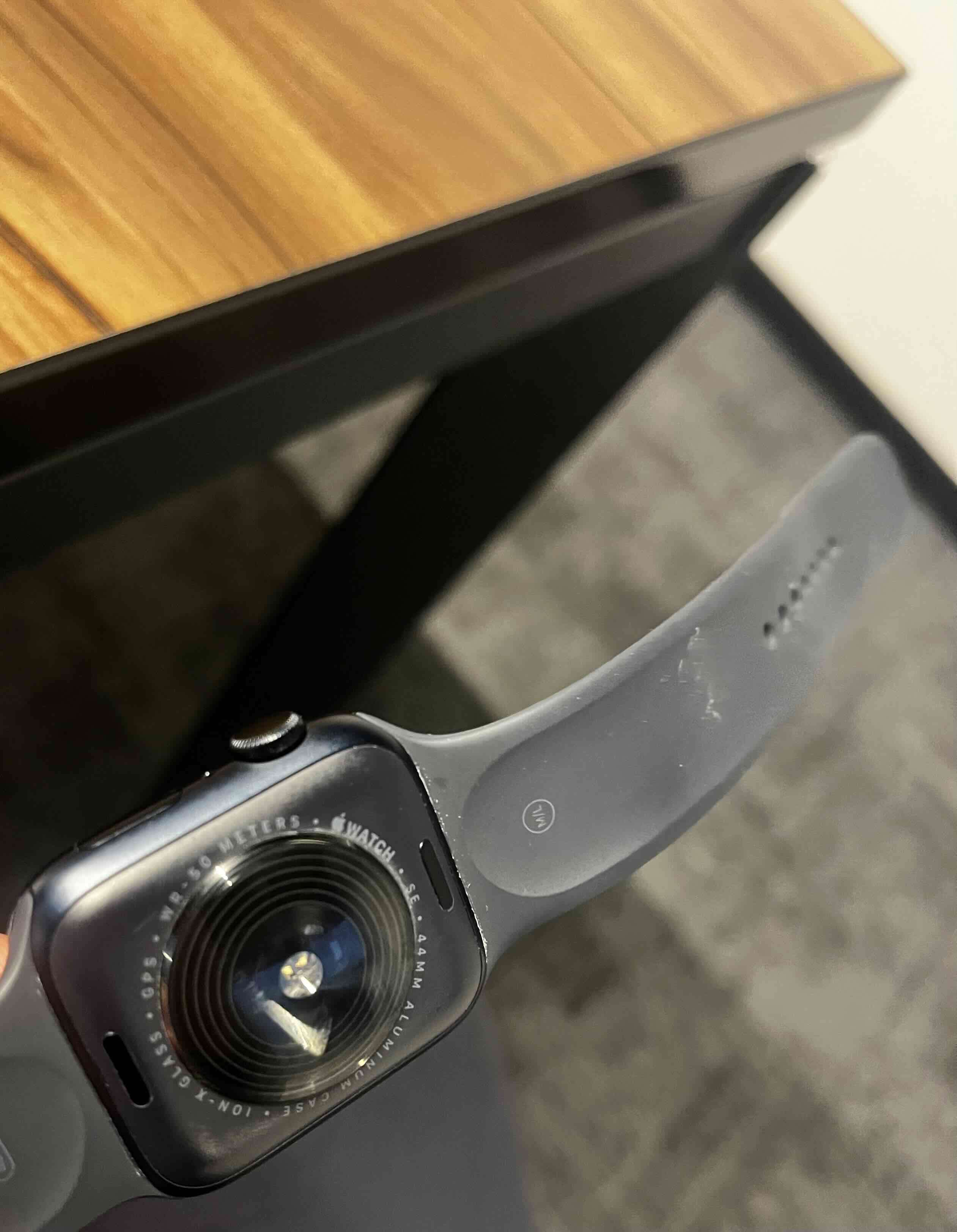 Apple Watch SE 3 44mm - miniatura 6