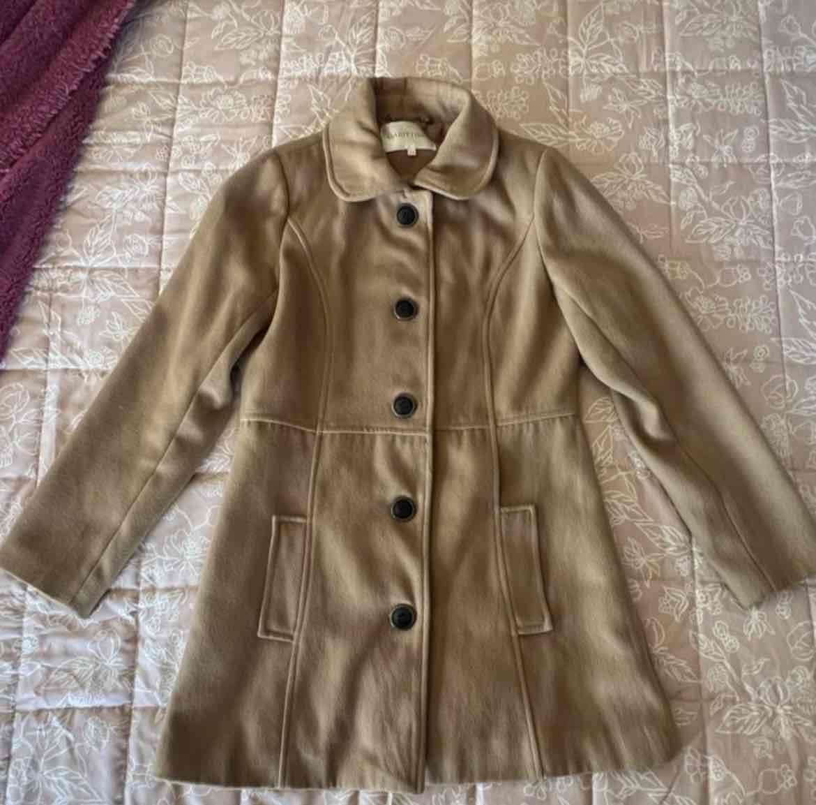 Abrigo camel con botones grandes - miniatura 1