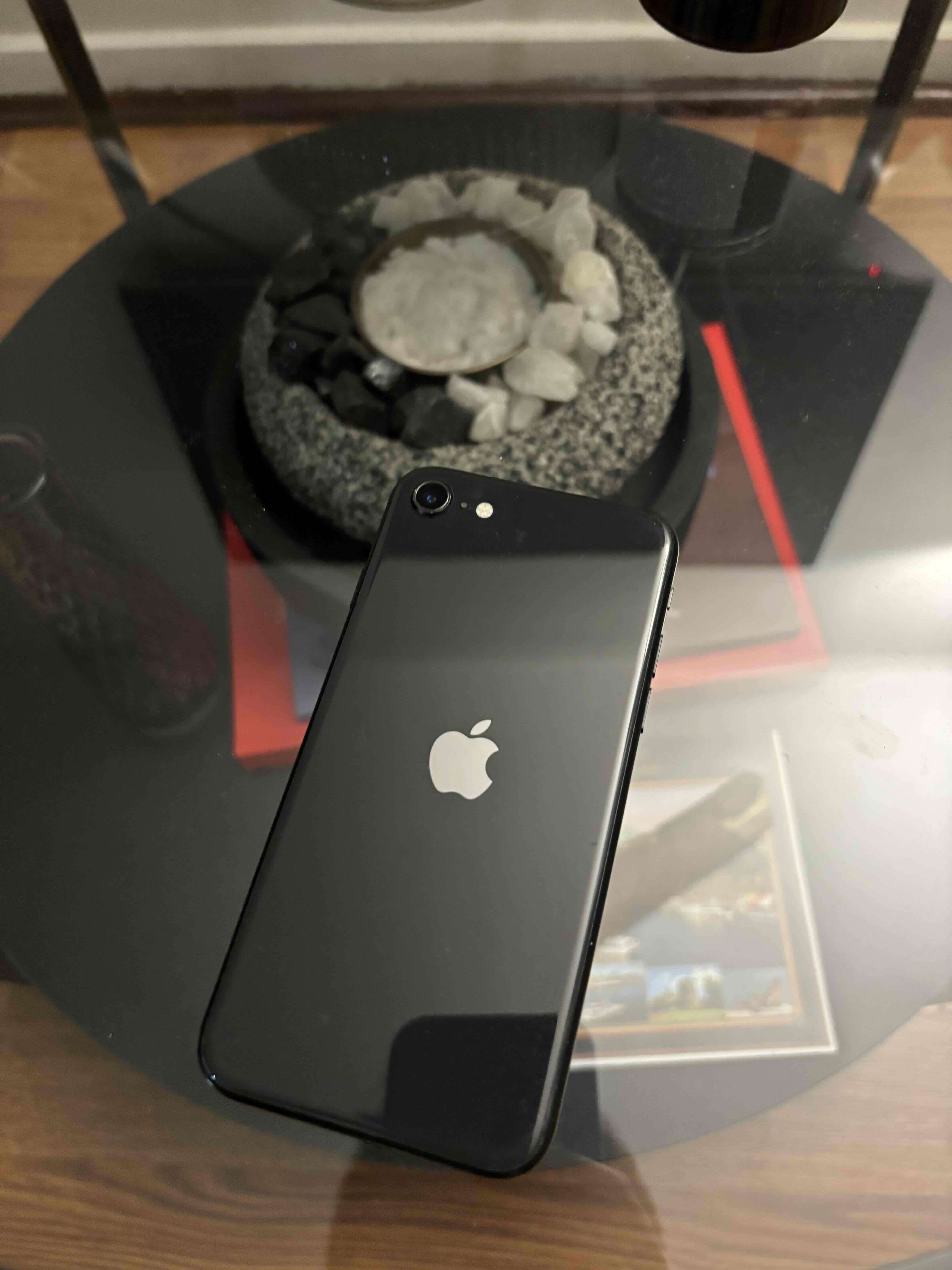 iPhone SE 2020 64 gb - miniatura 2