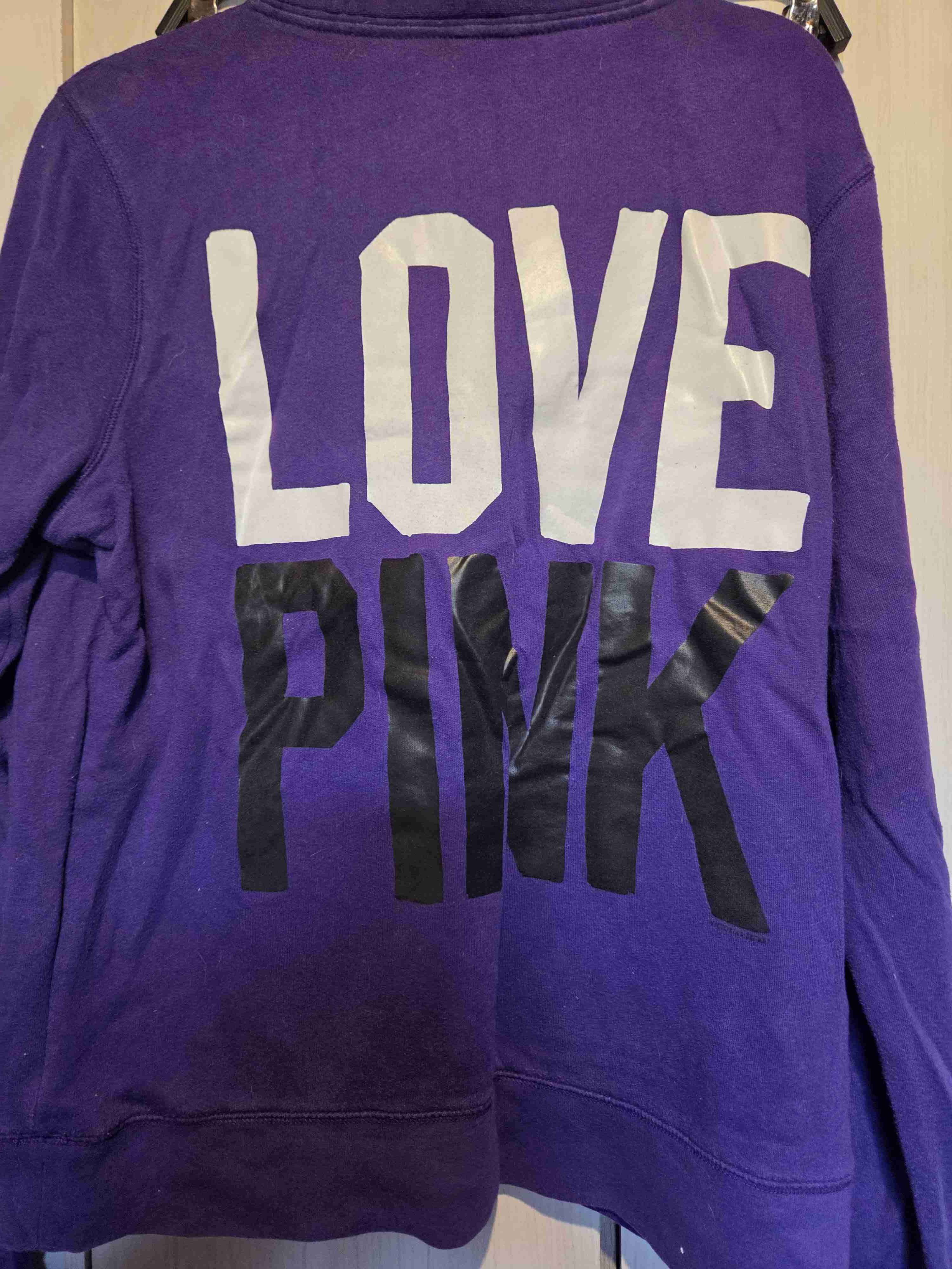 Polerón morado Love Pink - miniatura 1