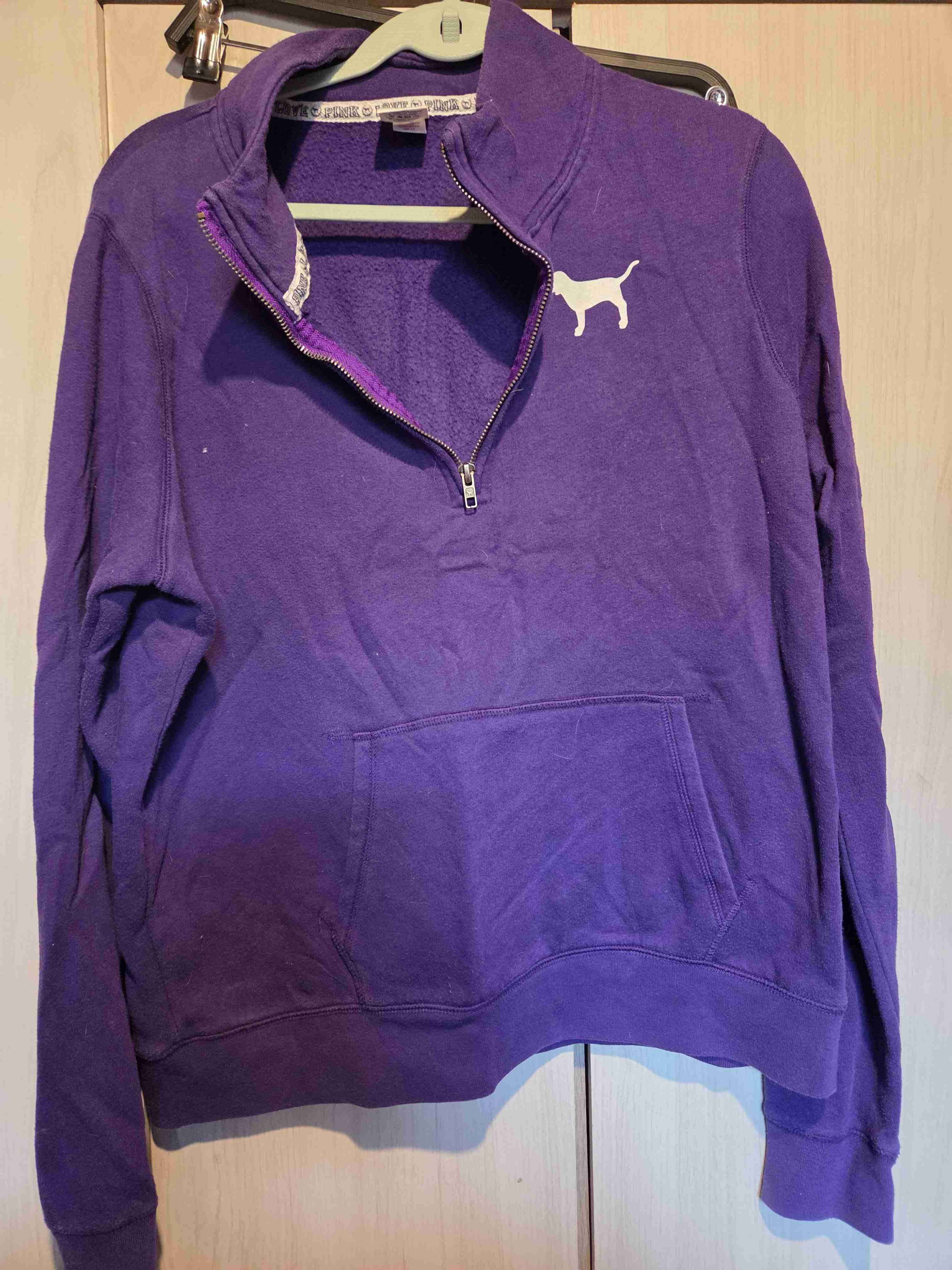 Polerón morado Love Pink - miniatura 3