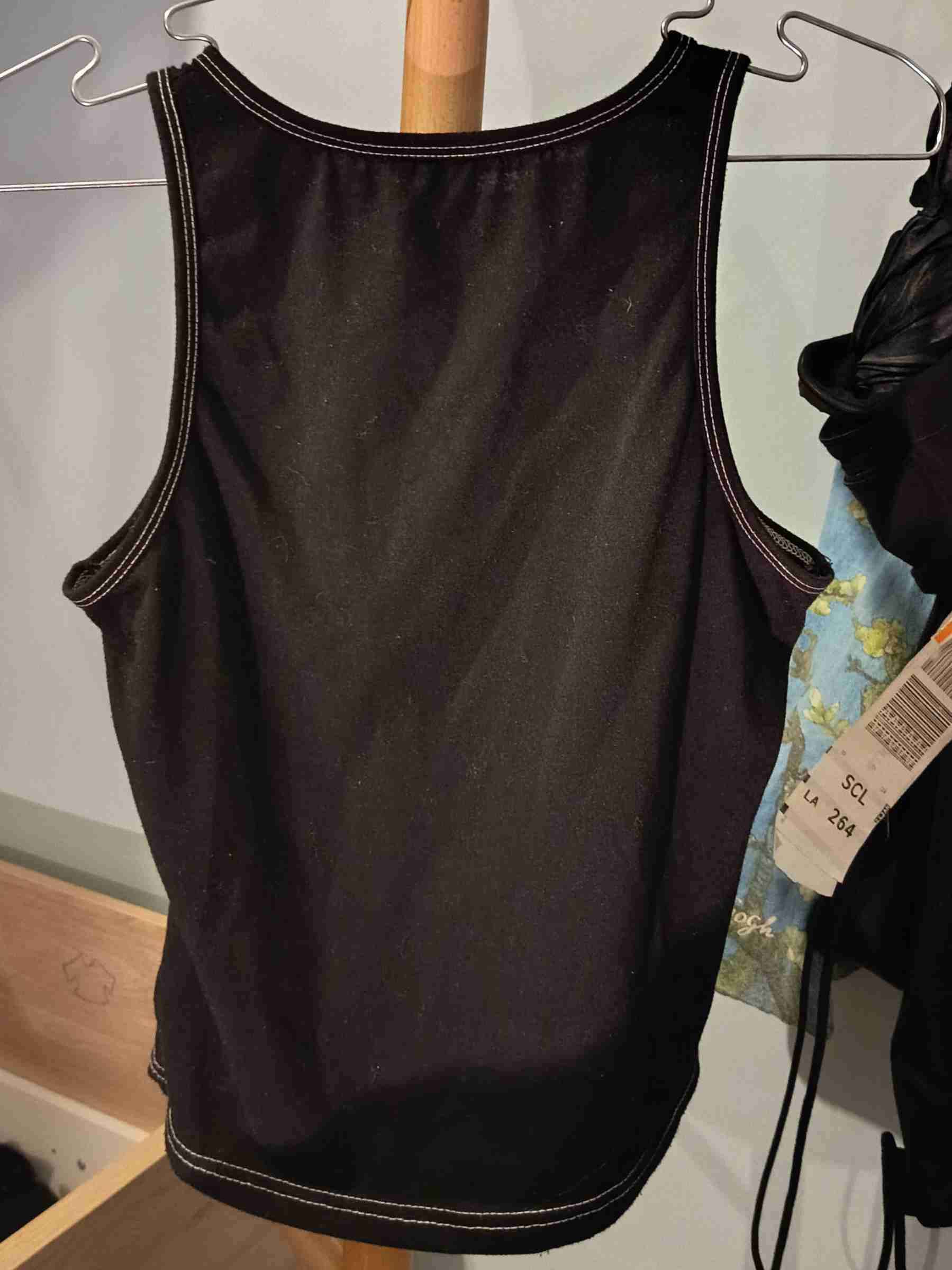 Polera negra estampada - miniatura 2