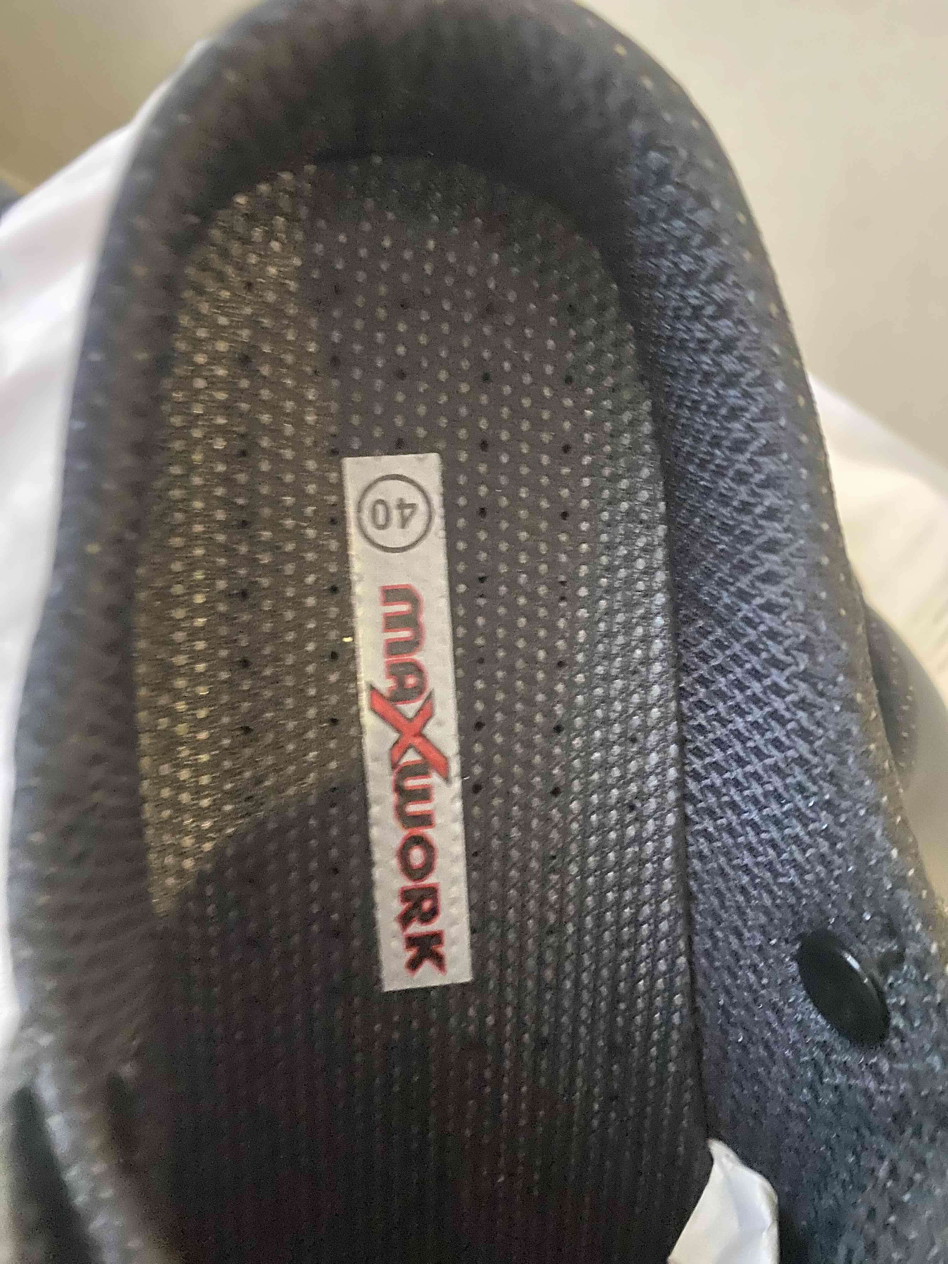 Zapatos de trabajo negros talla 40 - miniatura 2