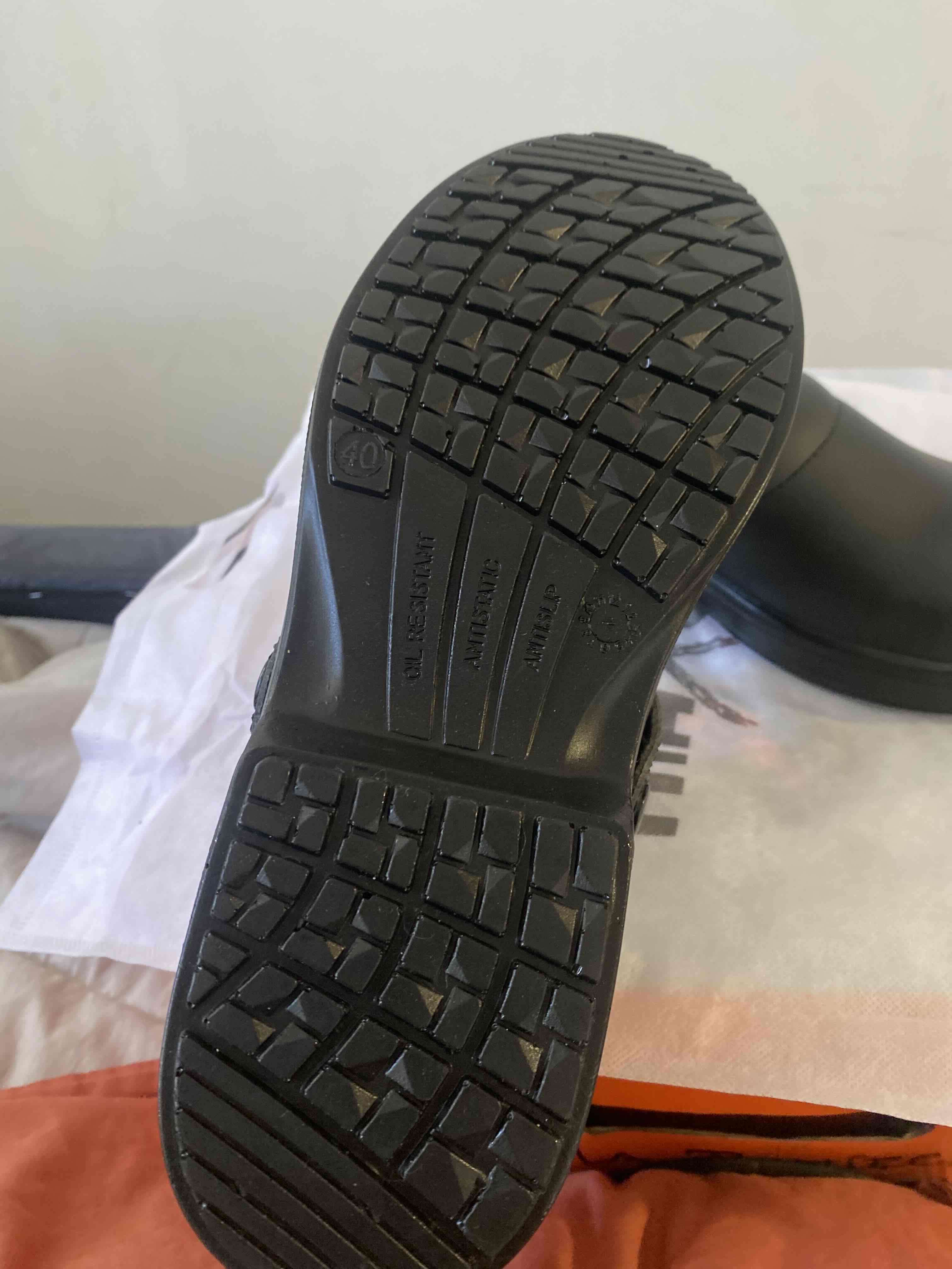 Zapatos de trabajo negros talla 40 - miniatura 3