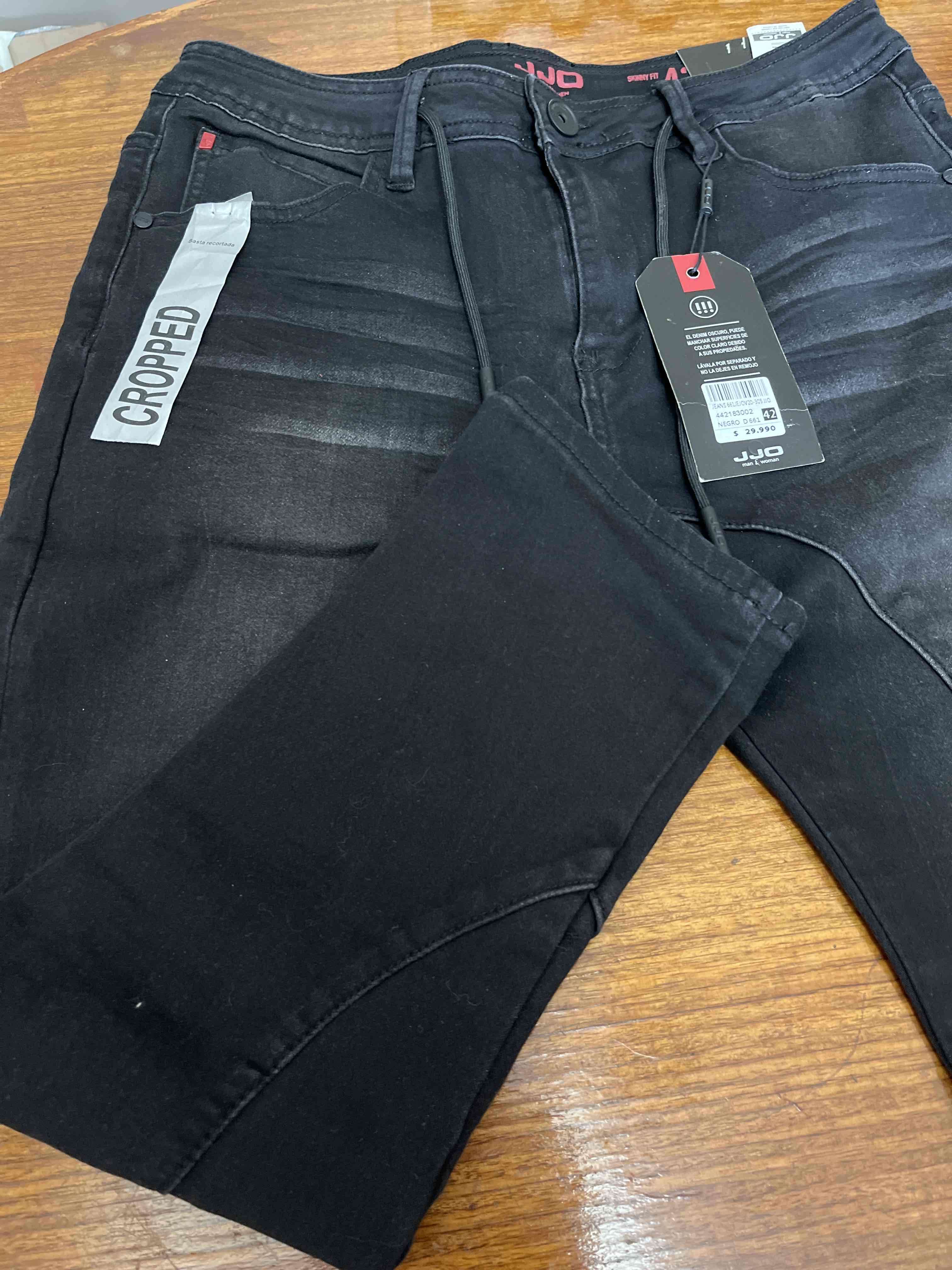 Jeans negros cropped - miniatura 3