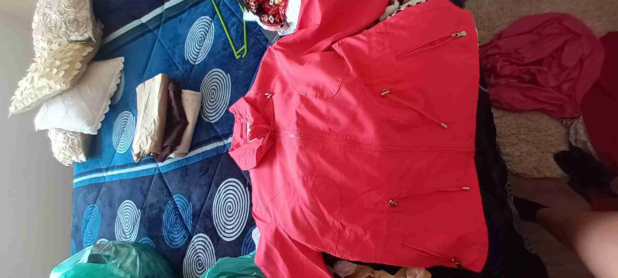 Chaqueta roja de mujer
