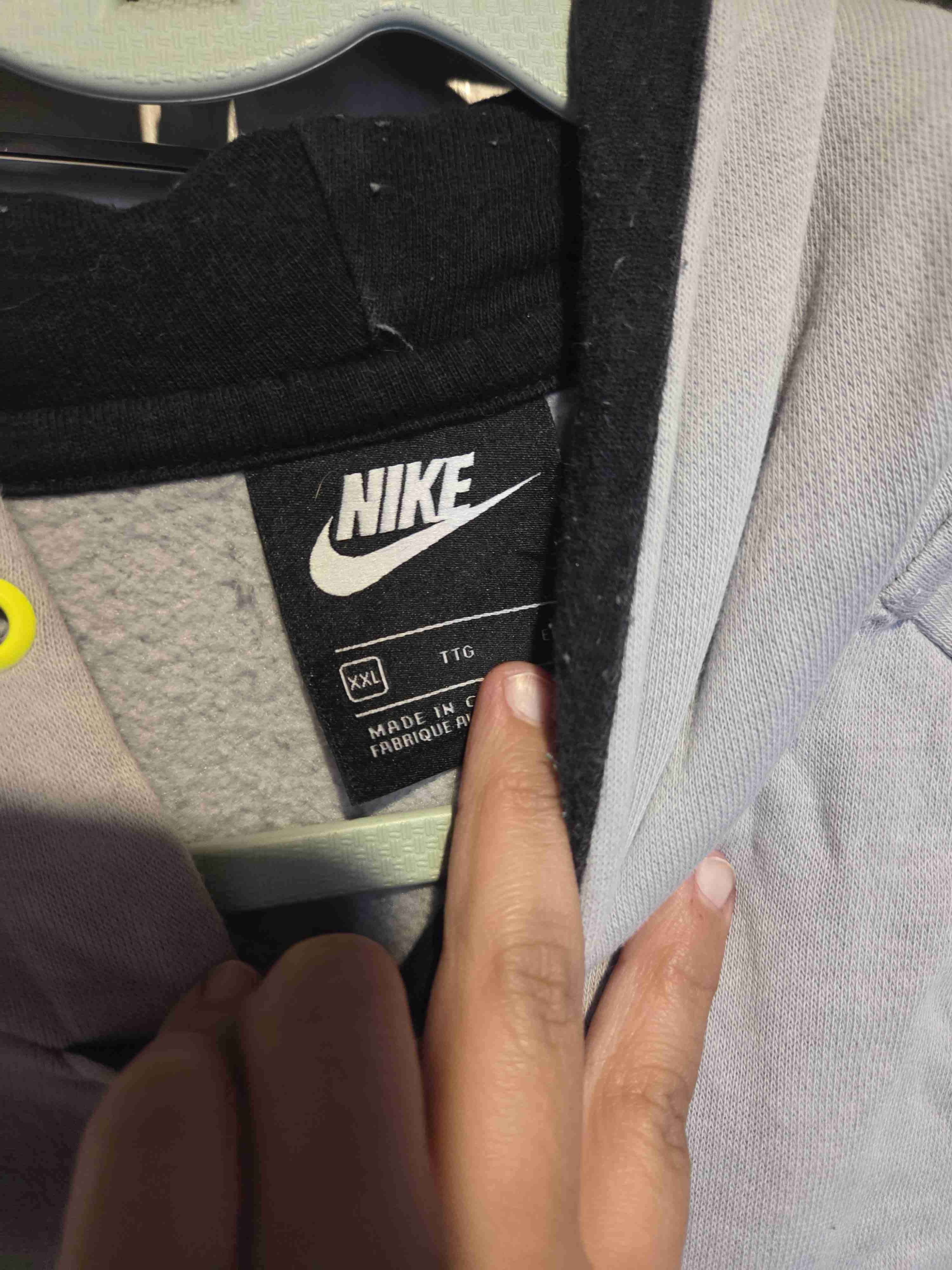 Polerón Nike Air gris y negro - miniatura 2