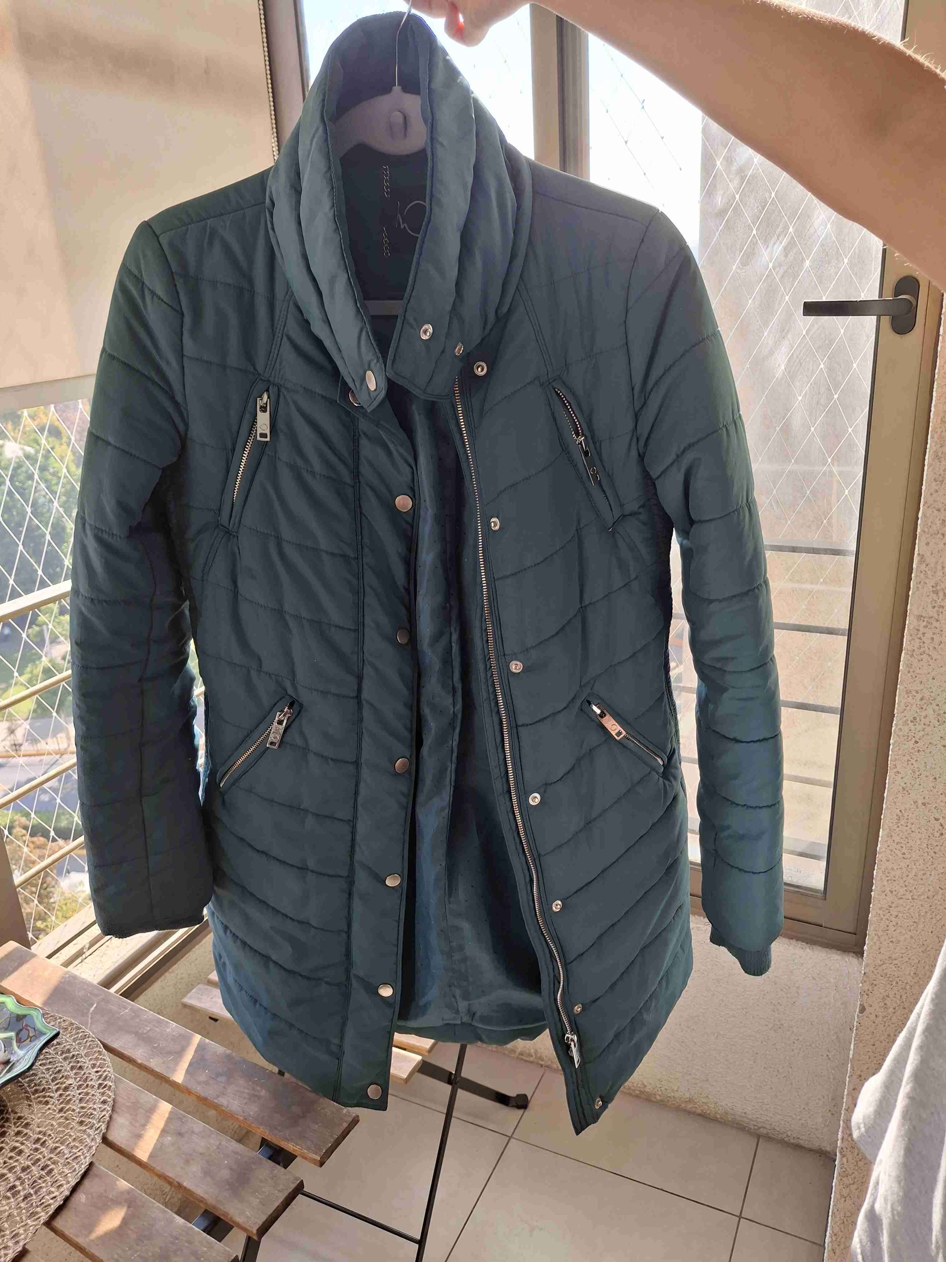 Abrigo acolchado verde oscuro mujer - miniatura 2