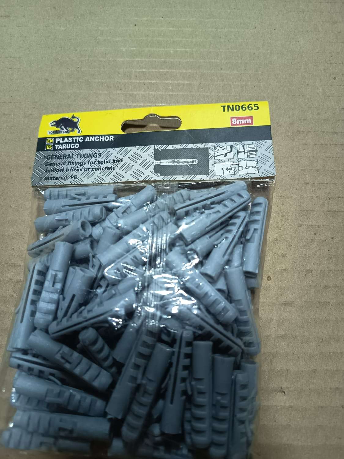 Pack 100 Tarugos Plásticos 8mm - Toro Negro - miniatura 2