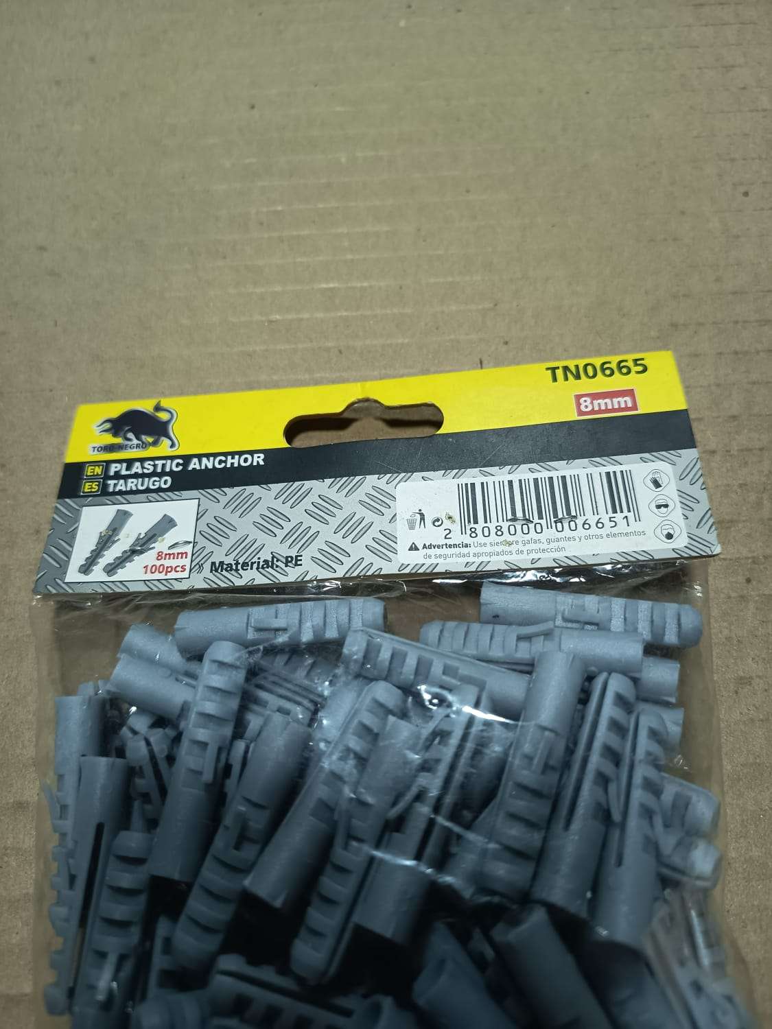 Pack 100 Tarugos Plásticos 8mm - Toro Negro - miniatura 4