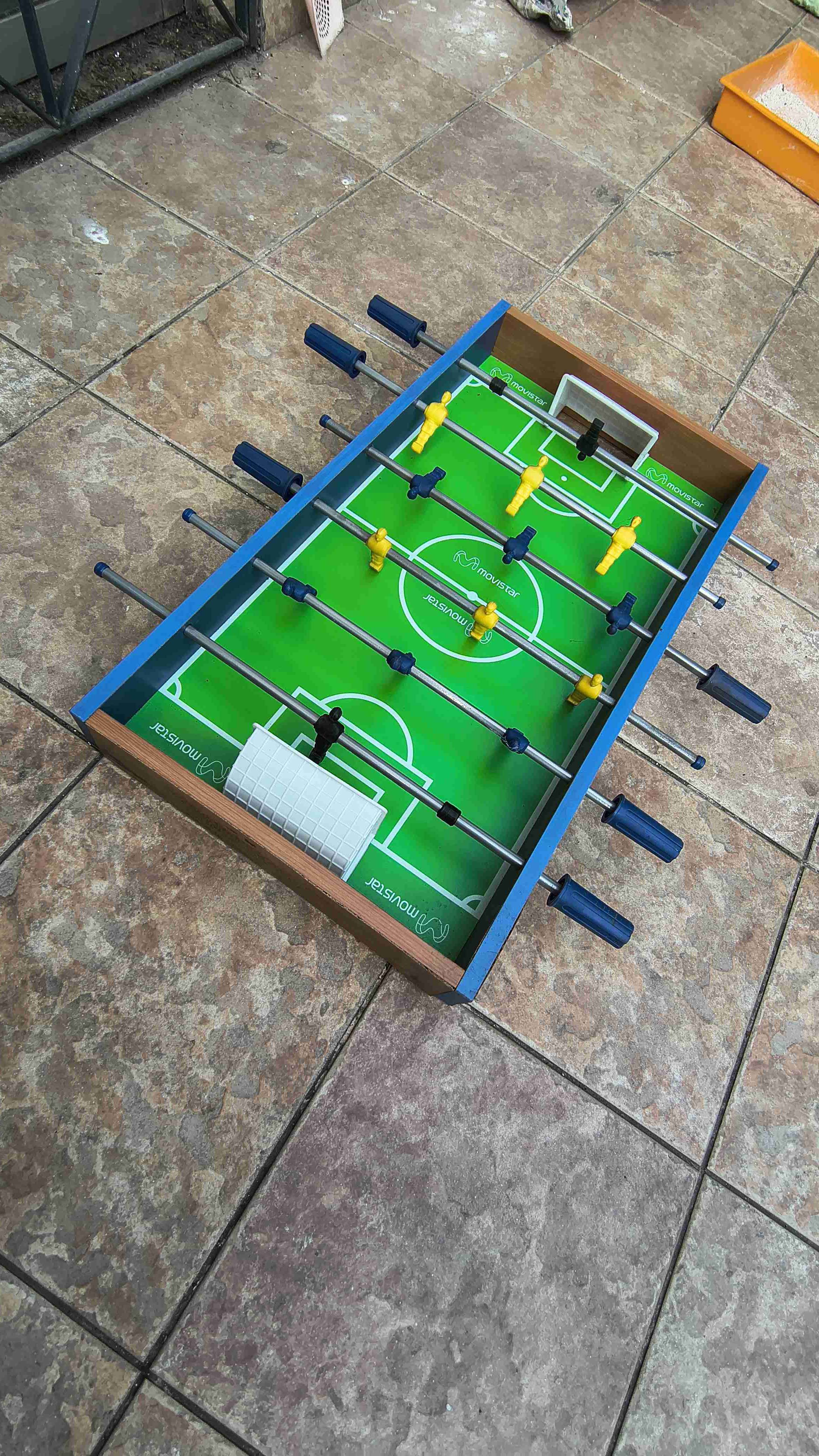 Futbolín o Tacataca de madera para niños - miniatura 3