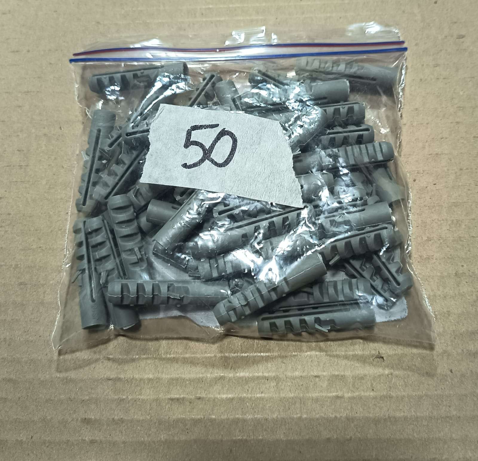 Pack 50 Tarugos Plásticos 10mm - miniatura 3