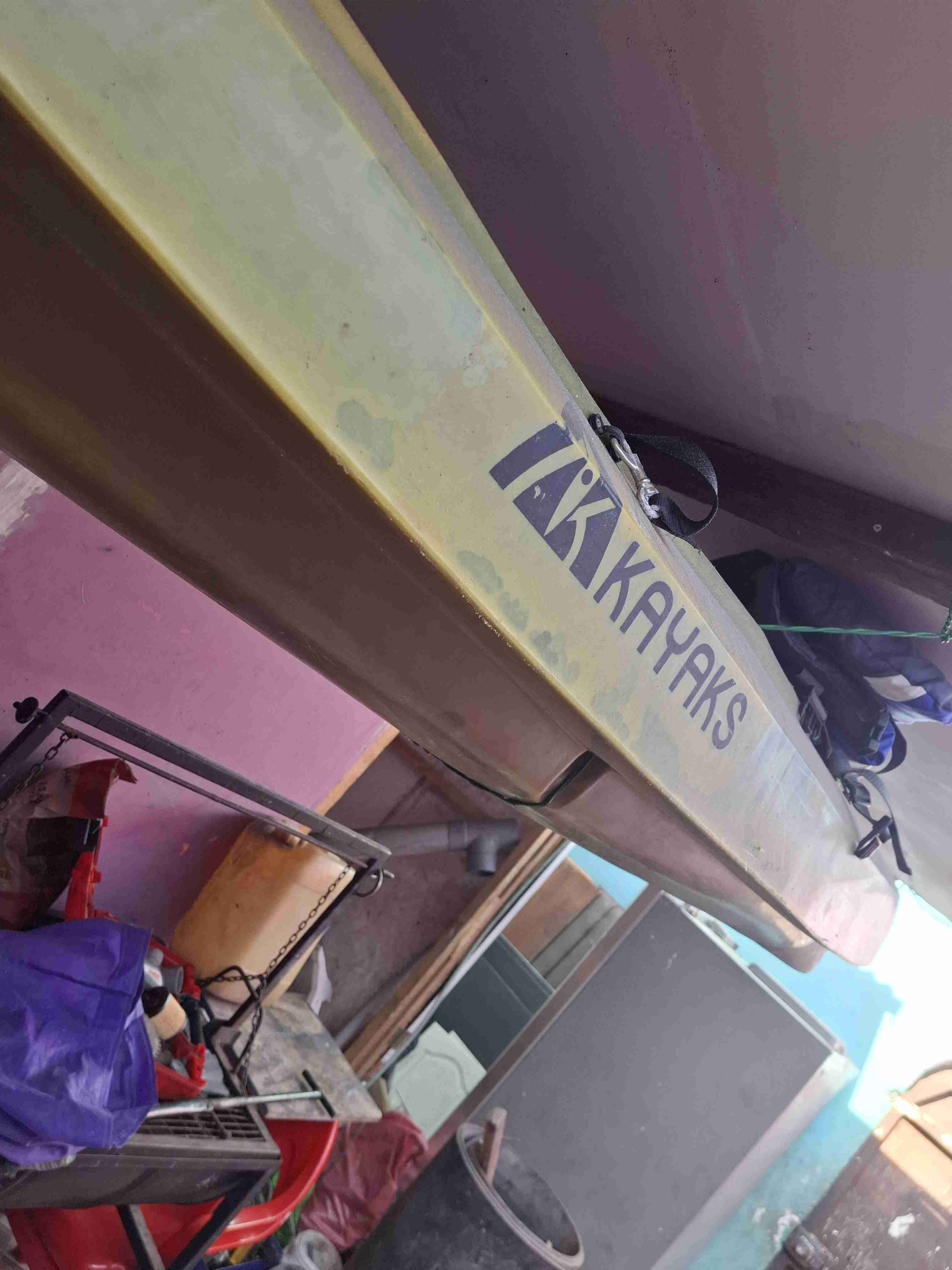 Kayak  profesional buen estado - miniatura 5